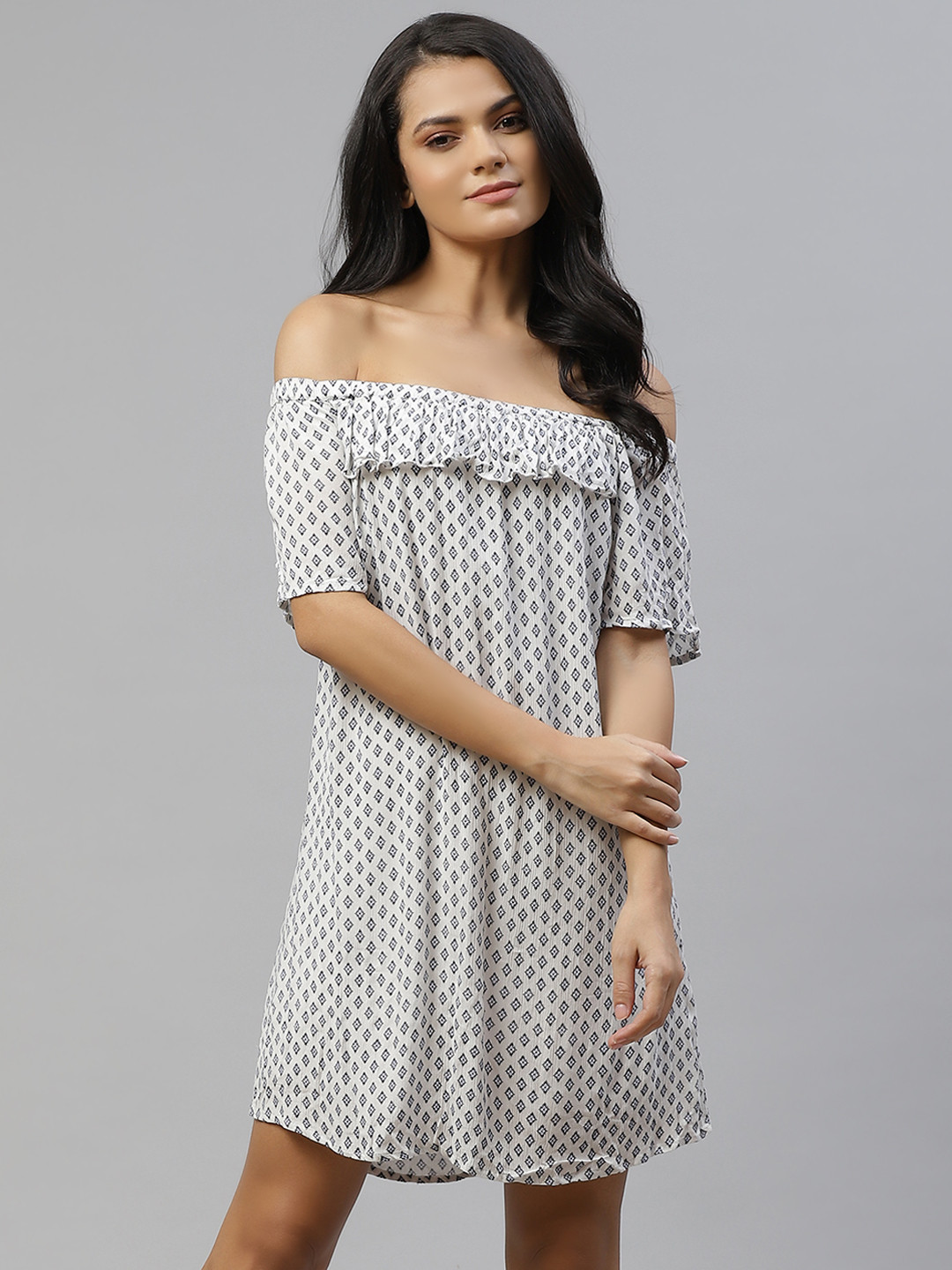 

ONLY White & Blue Off-Shoulder Sheath Dress