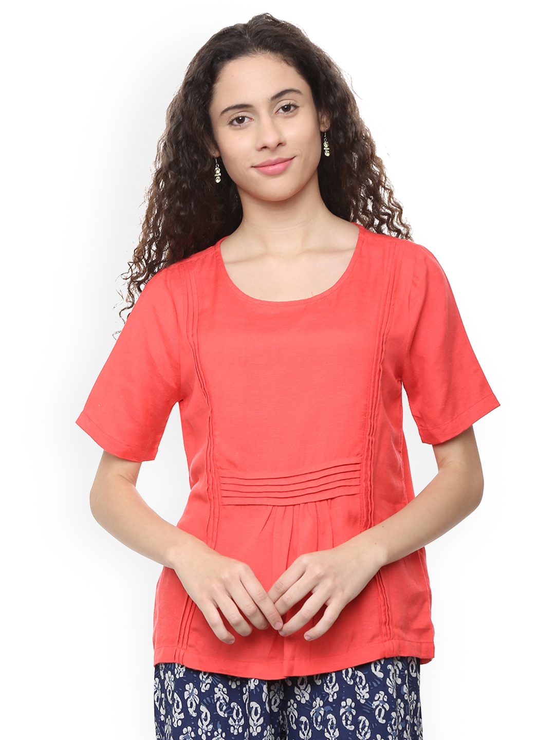 

People Women Pink Solid Top