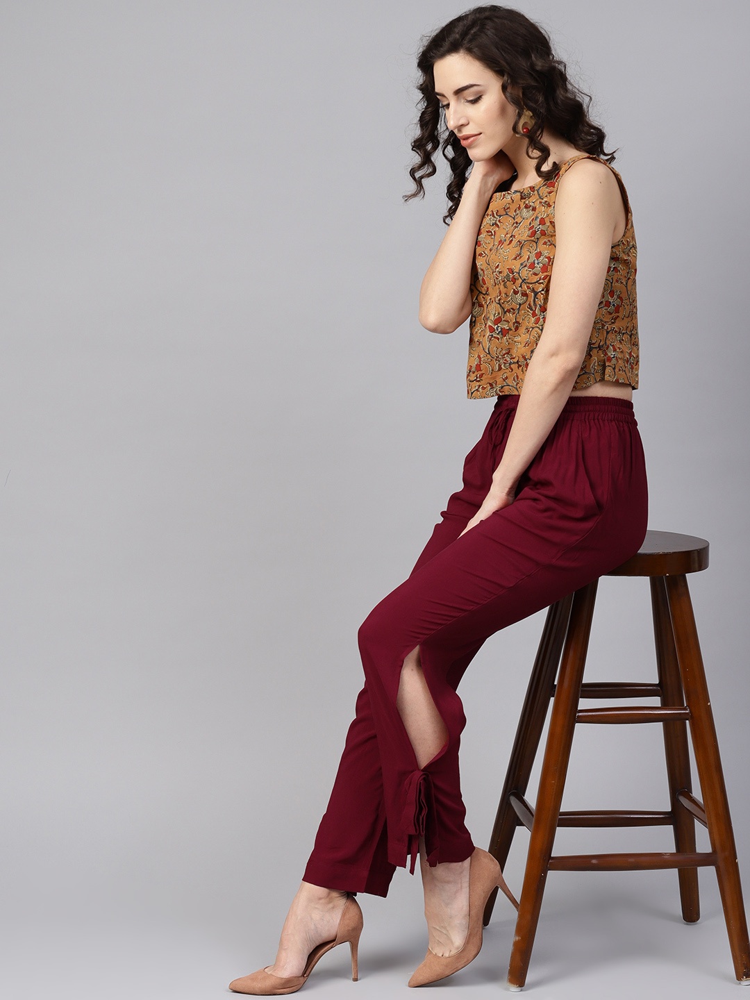 

Jaipur Kurti Women Maroon Regular Fit Solid Regular Trousers