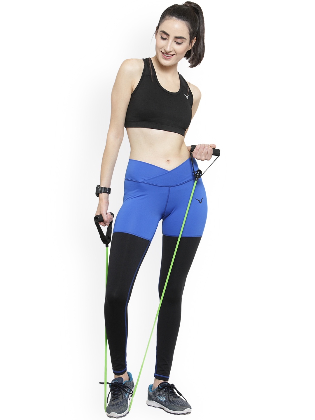 Invincible Women Performance Sports Bra, Black