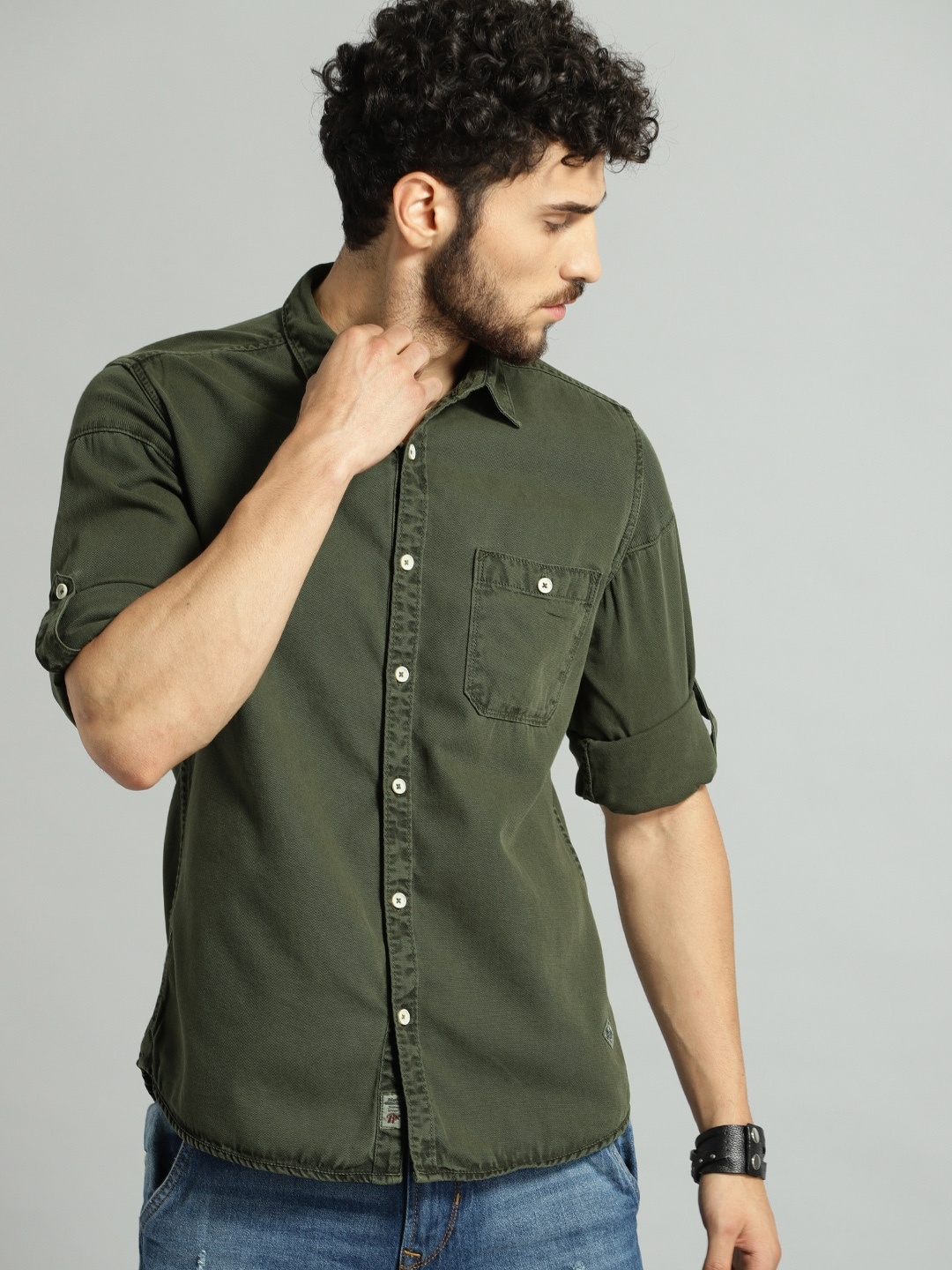 

Roadster Men Olive Green Pure Cotton Casual Shirt