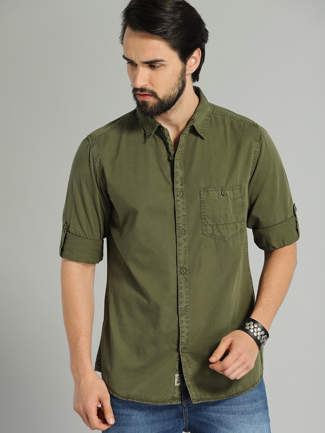 

The Roadster Lifestyle Co Men Olive Green Regular Fit Solid Casual Sustainable Shirt