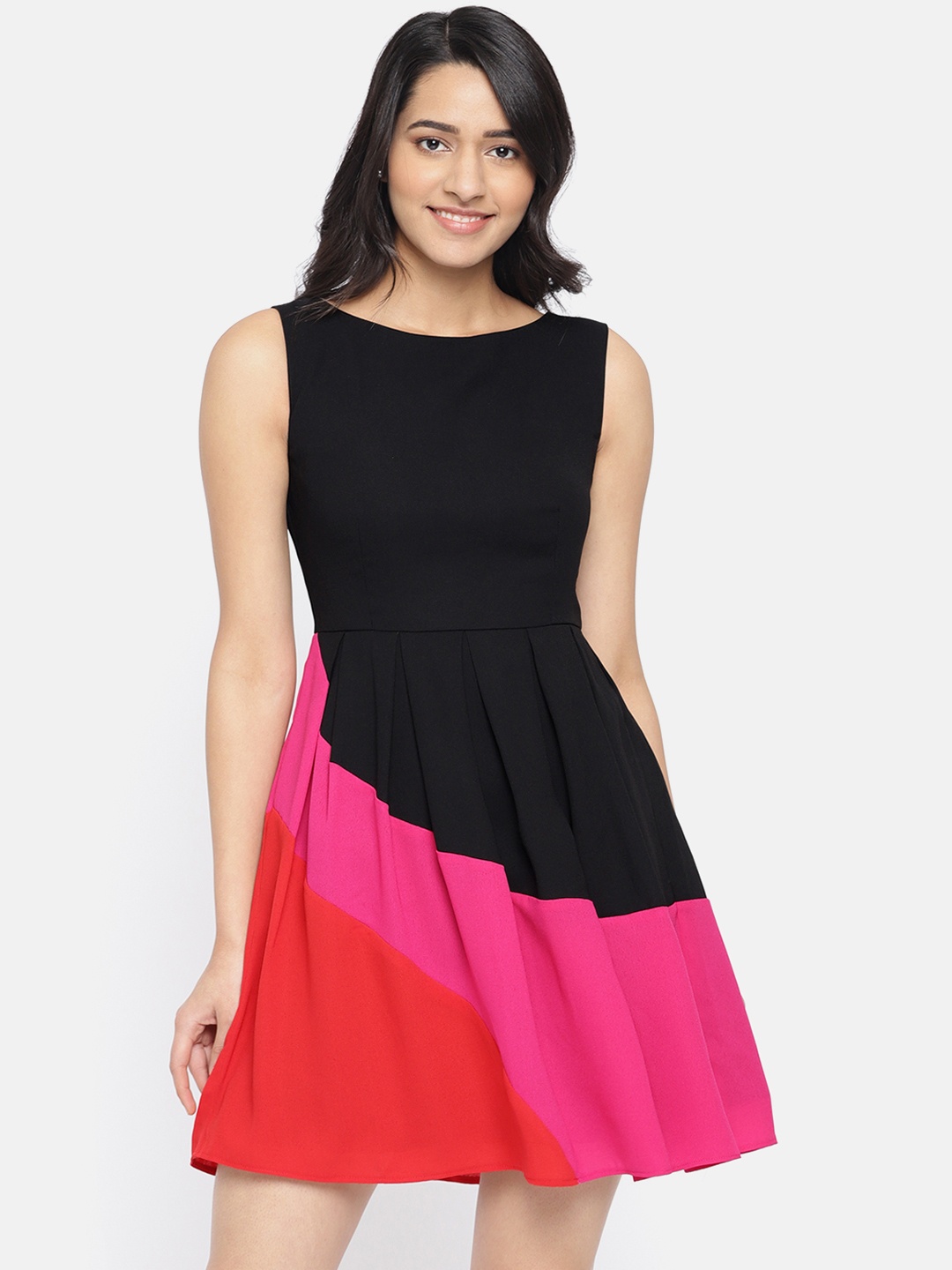 

ROVING MODE Women Black & Fuchsia Pink Colourblocked Fit and Flare Dress