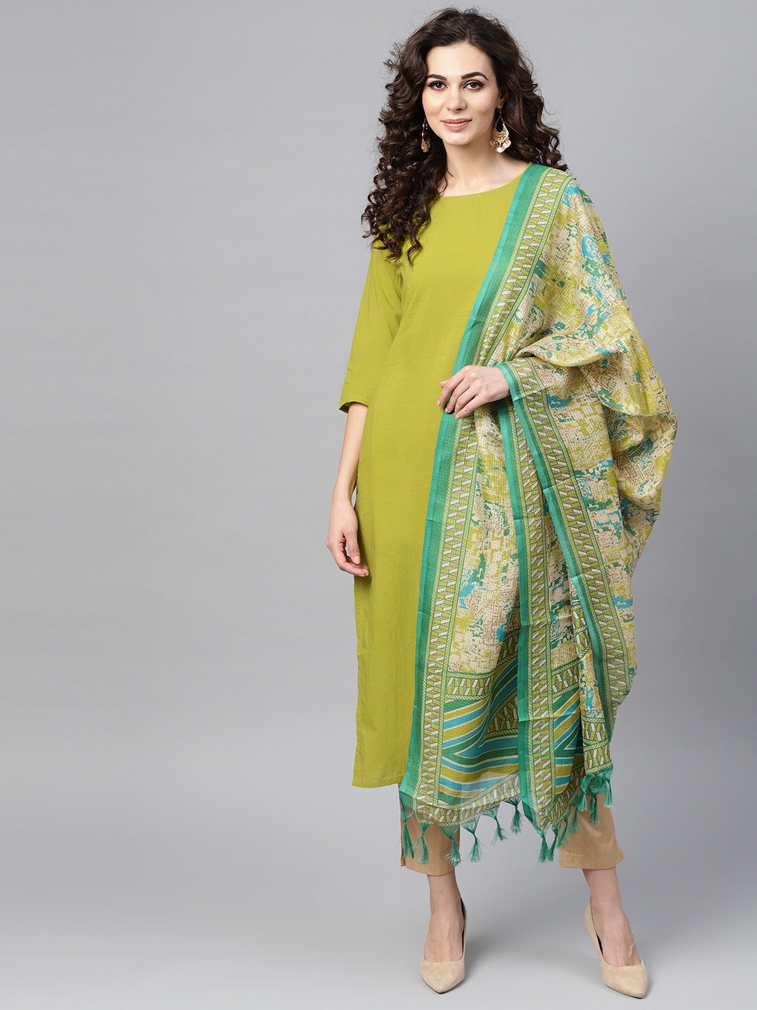 

Nayo Women Green & Beige Solid Kurta with Trousers & Dupatta