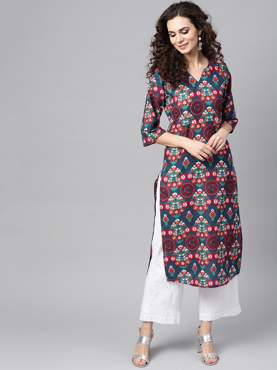 

Nayo Women Teal Green & Maroon Printed Straight Kurta