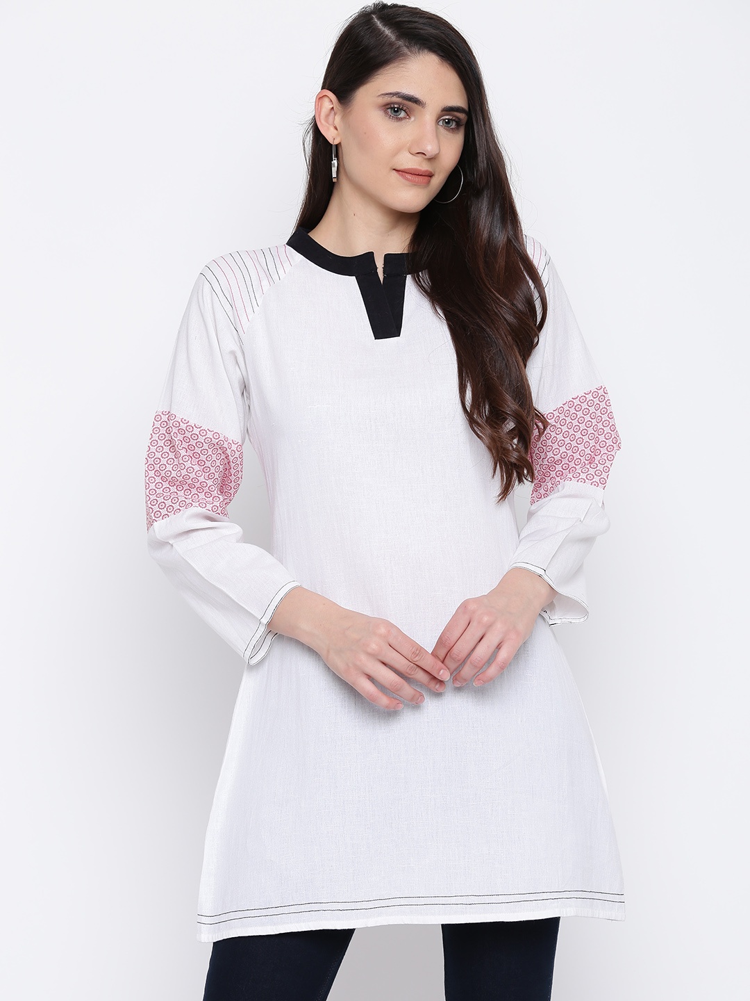 

DODO & MOA Women White Solid A-Line Kurta