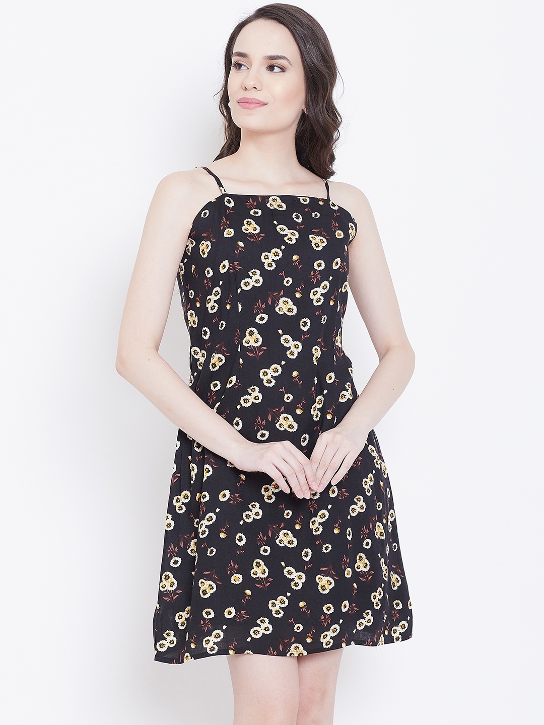 

DODO & MOA Women Black & Cream-Coloured Printed A-Line Dress