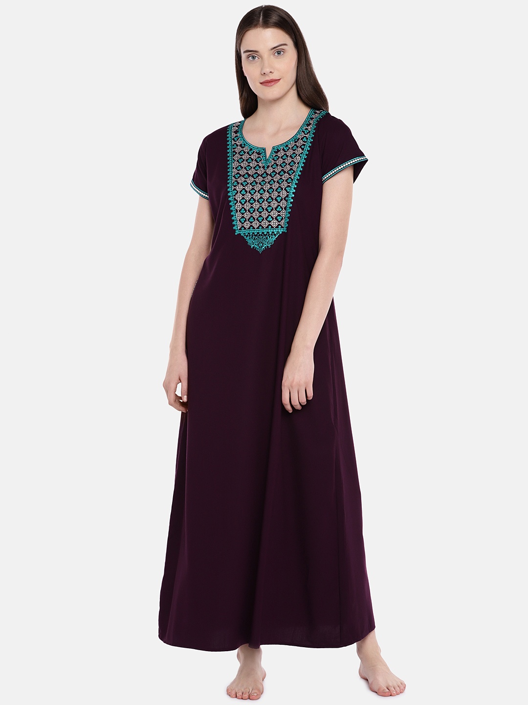 

Sand Dune Burgundy Embroidered Nightdress 6734 Wine