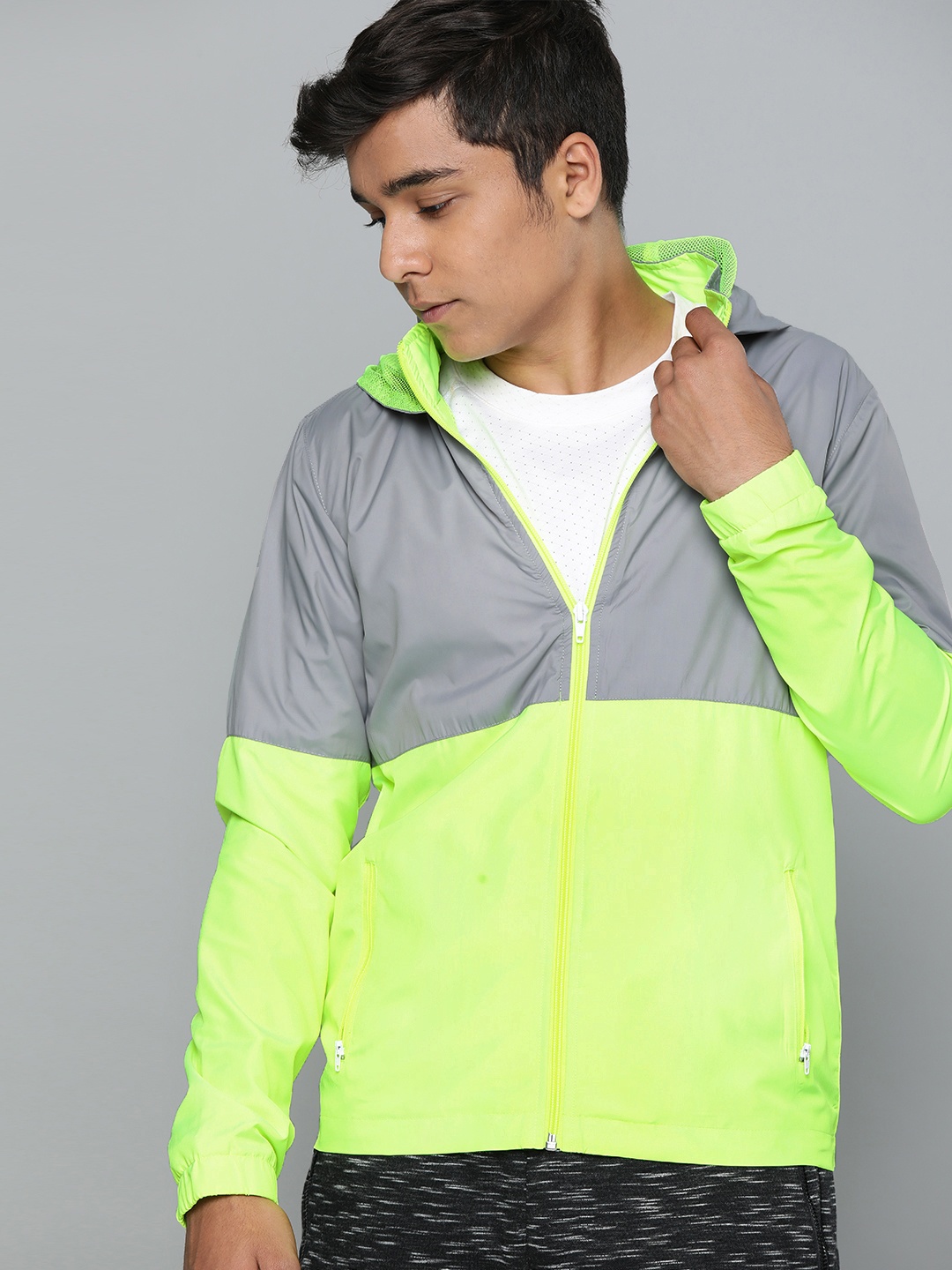 

HRX by Hrithik Roshan Boys Grey & Green Colourblocked Hooded U-17 Running Jacket