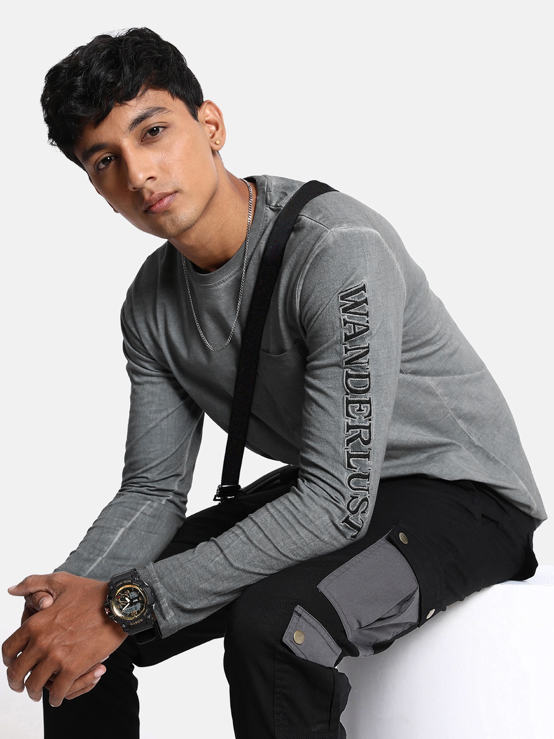 

The Roadster Lifestyle Co. Pure Cotton T-shirt With Chest Pocket, Grey