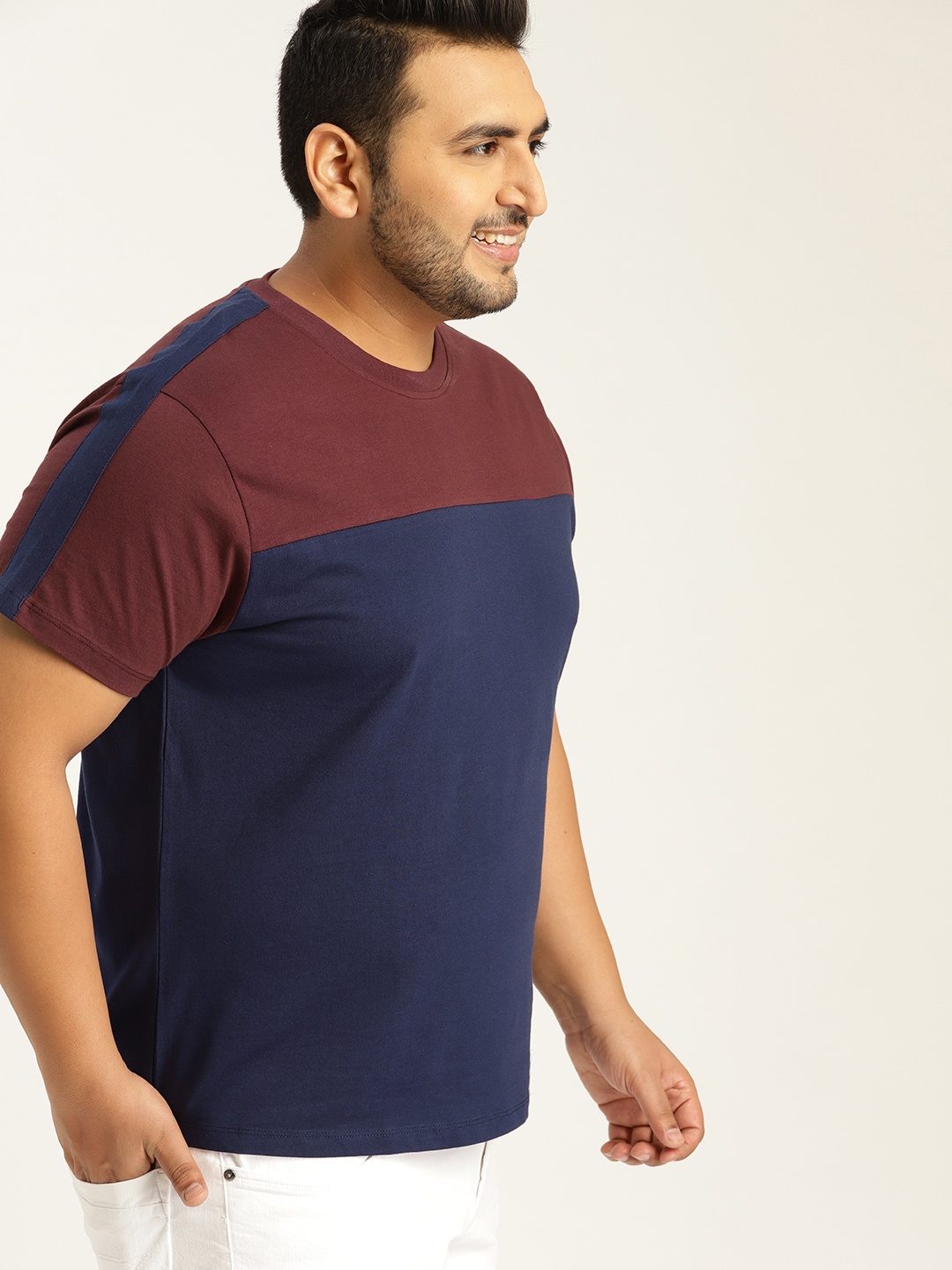 

Sztori Plus Size Men Navy Blue Maroon Colourblocked Round Neck T-shirt