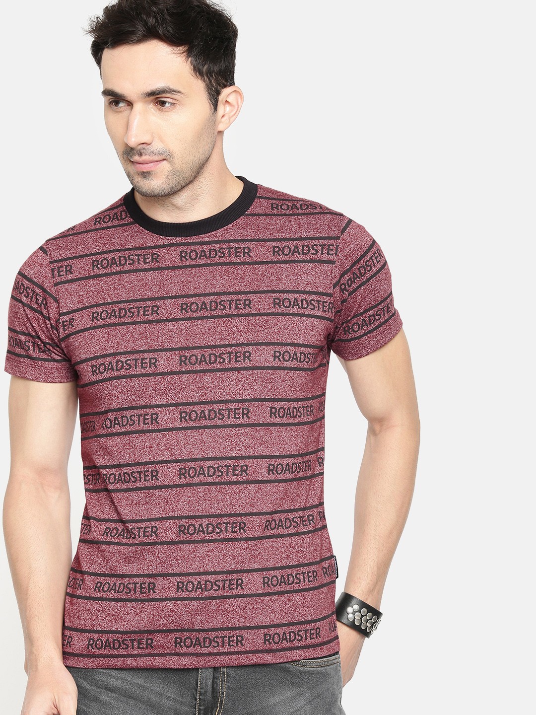 

The Roadster Lifestyle Co Men Maroon & Black Striped Round Neck T-shirt