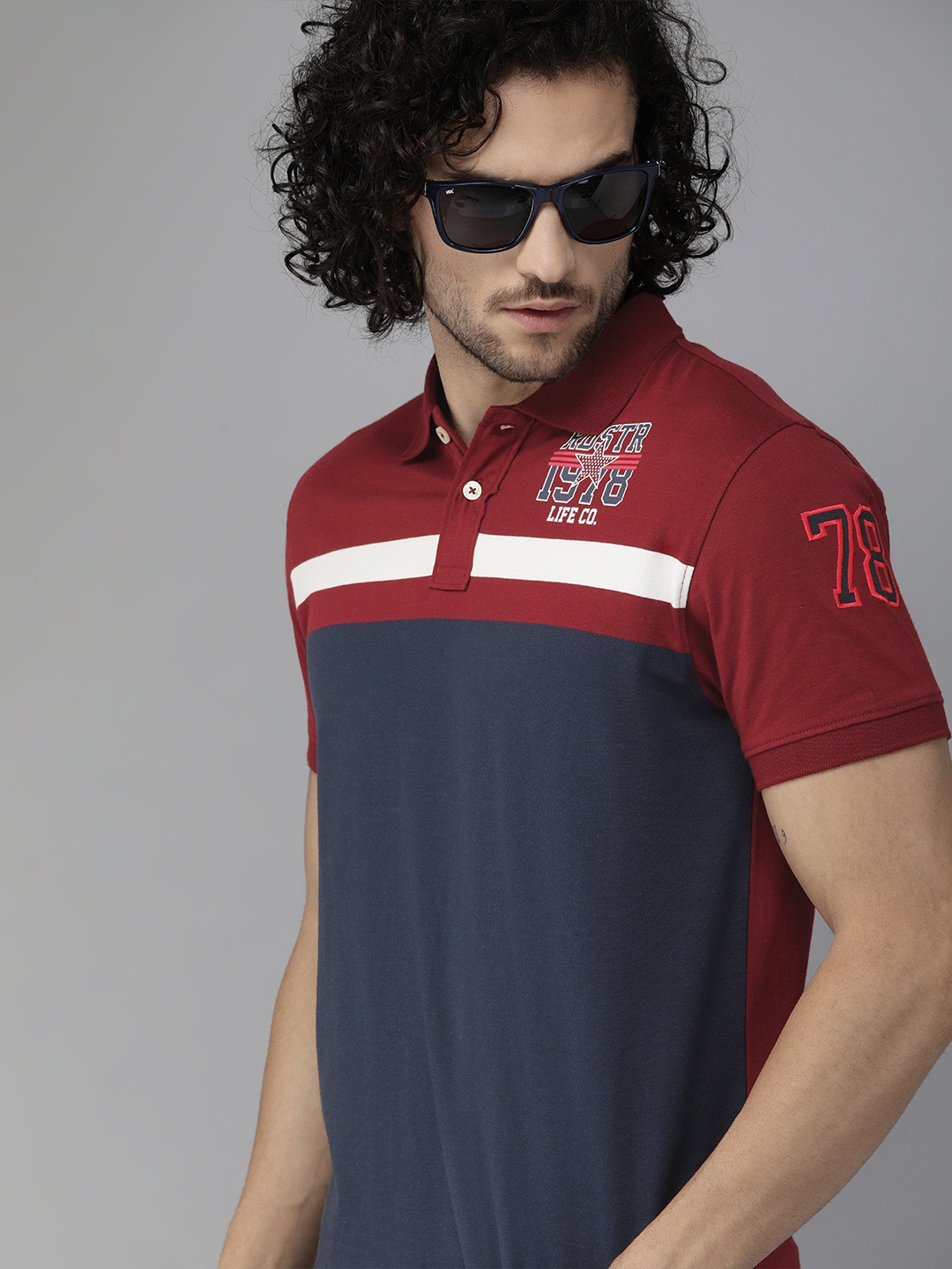 

The Roadster Lifestyle Co Men Navy Blue Maroon Colourblocked Polo Collar Pure Cotton T-shirt