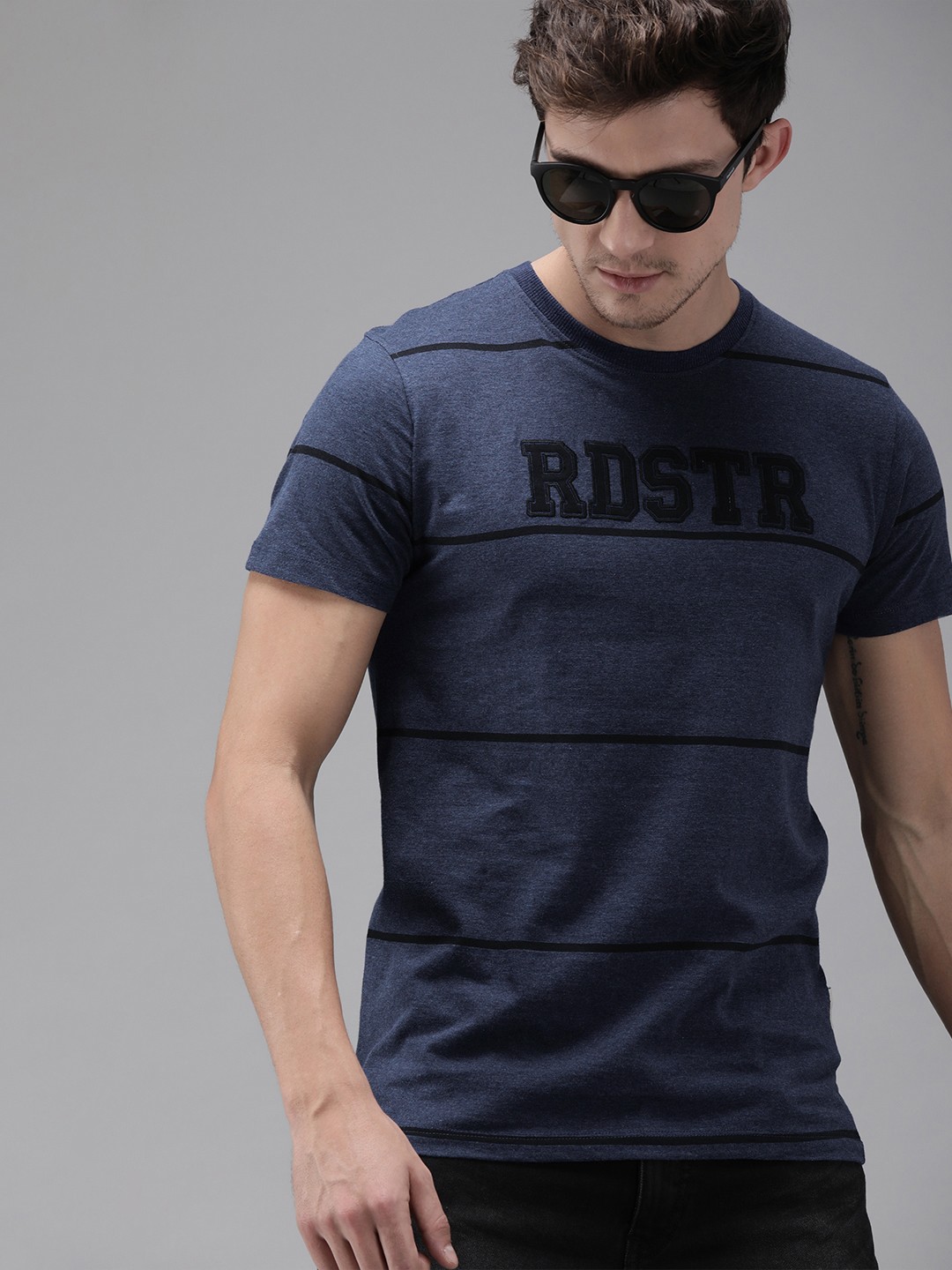 

The Roadster Lifestyle Co Men Blue Black Striped Round Neck Pure Cotton T-shirt