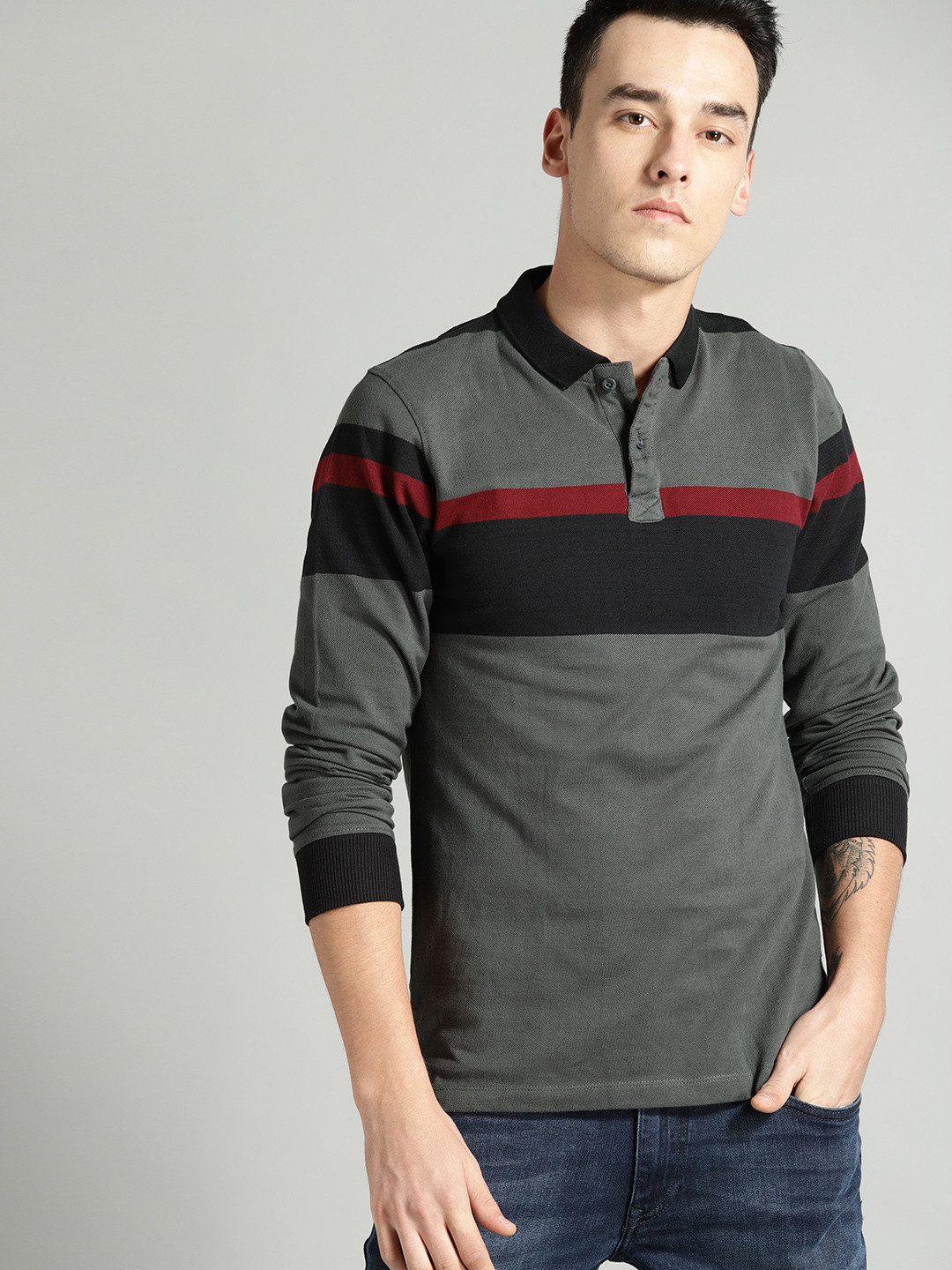 

The Roadster Lifestyle Co Men Charcoal Grey & Black Colourblocked Polo Collar T-shirt