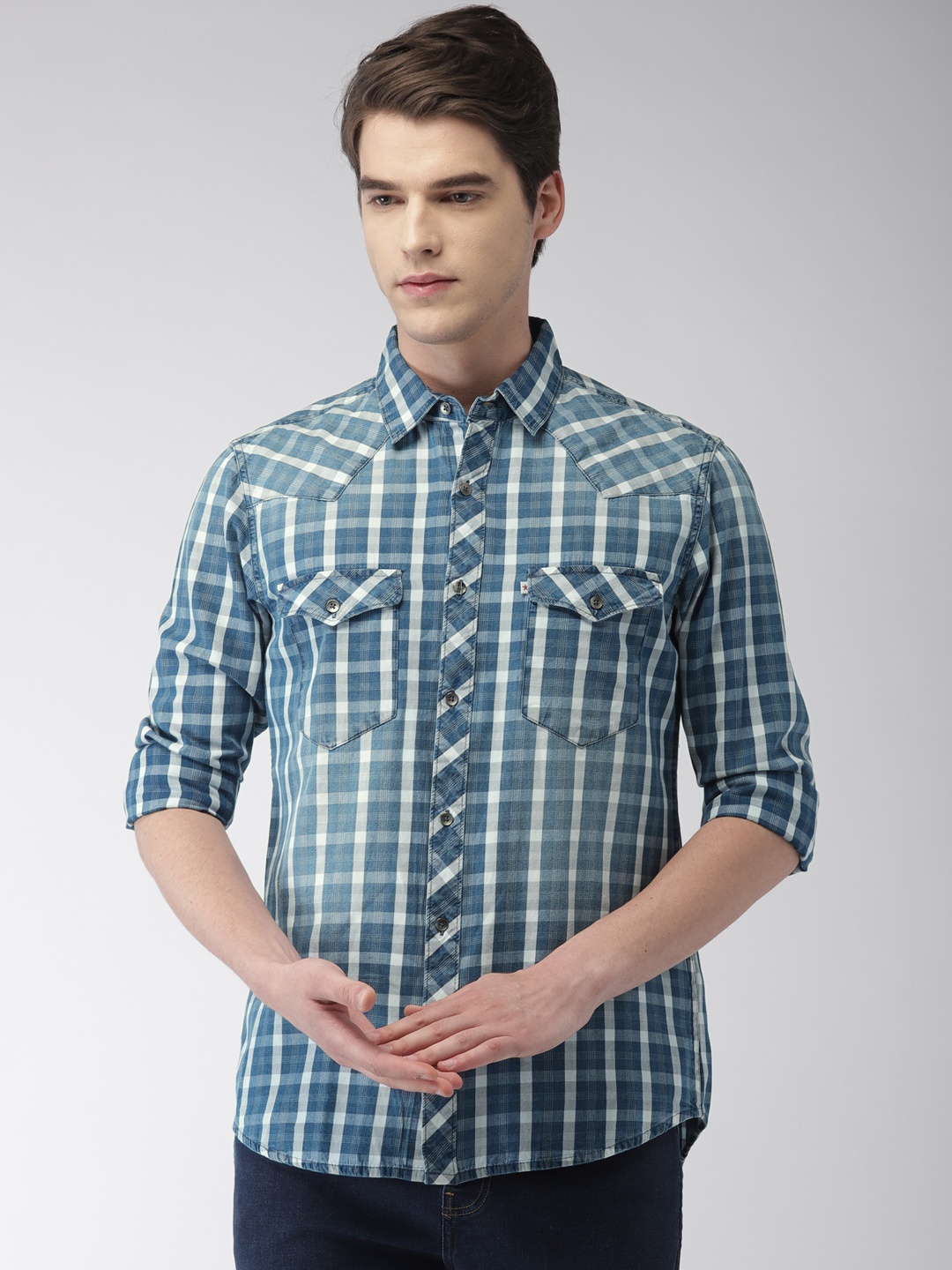 

Celio Men Teal Blue & White Regular Fit Checked Casual Shirt