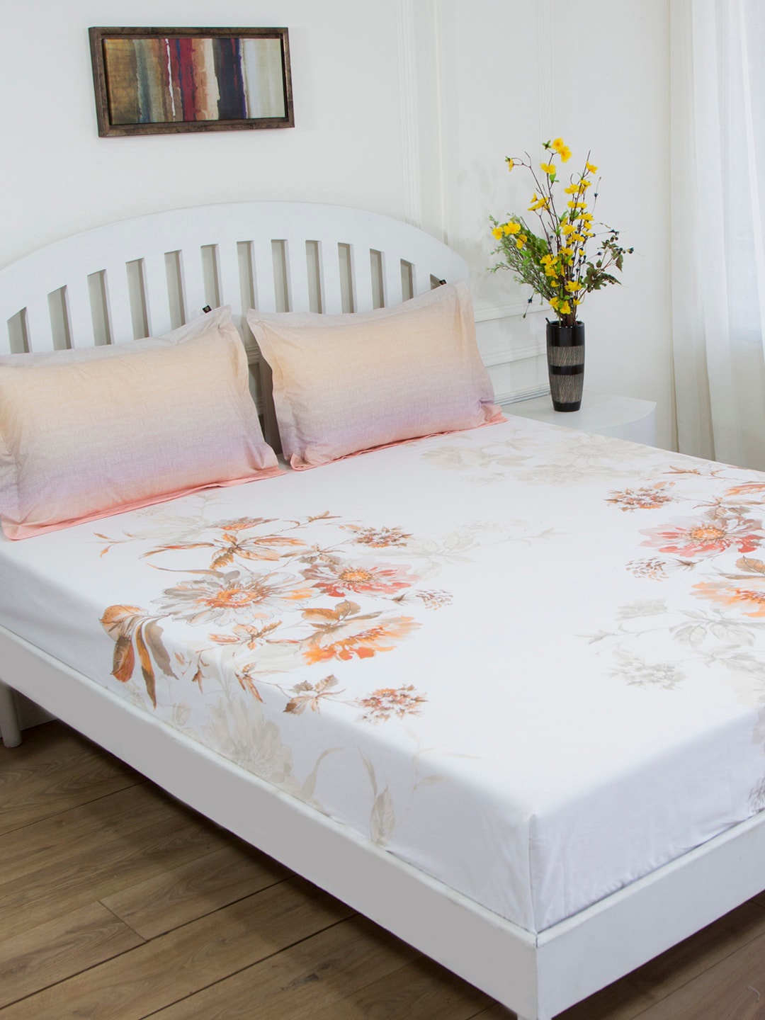 

GM White King Floral 180 TC Cotton Super Queen Bedsheet with 2 Pillow Covers