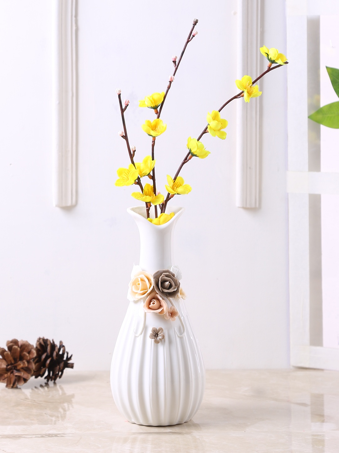 

TAYHAA White Ceramic Flower Vase