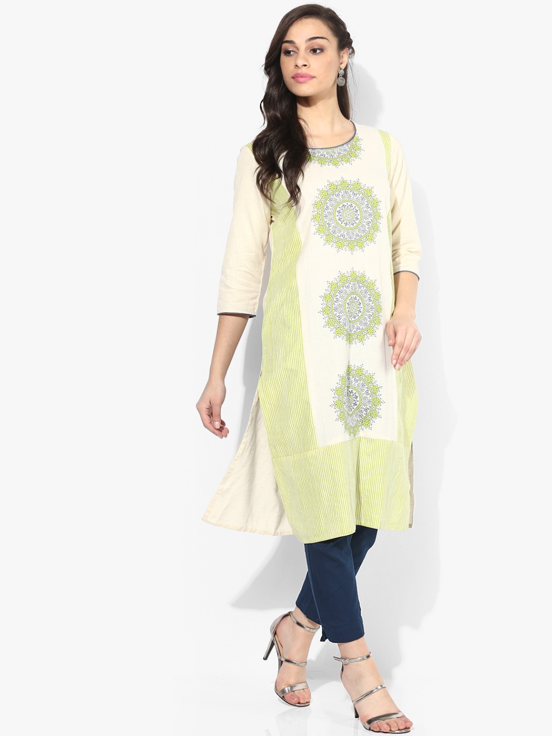 

RANGMANCH BY PANTALOONS Women Off-White & Green Printed Straight Kurta