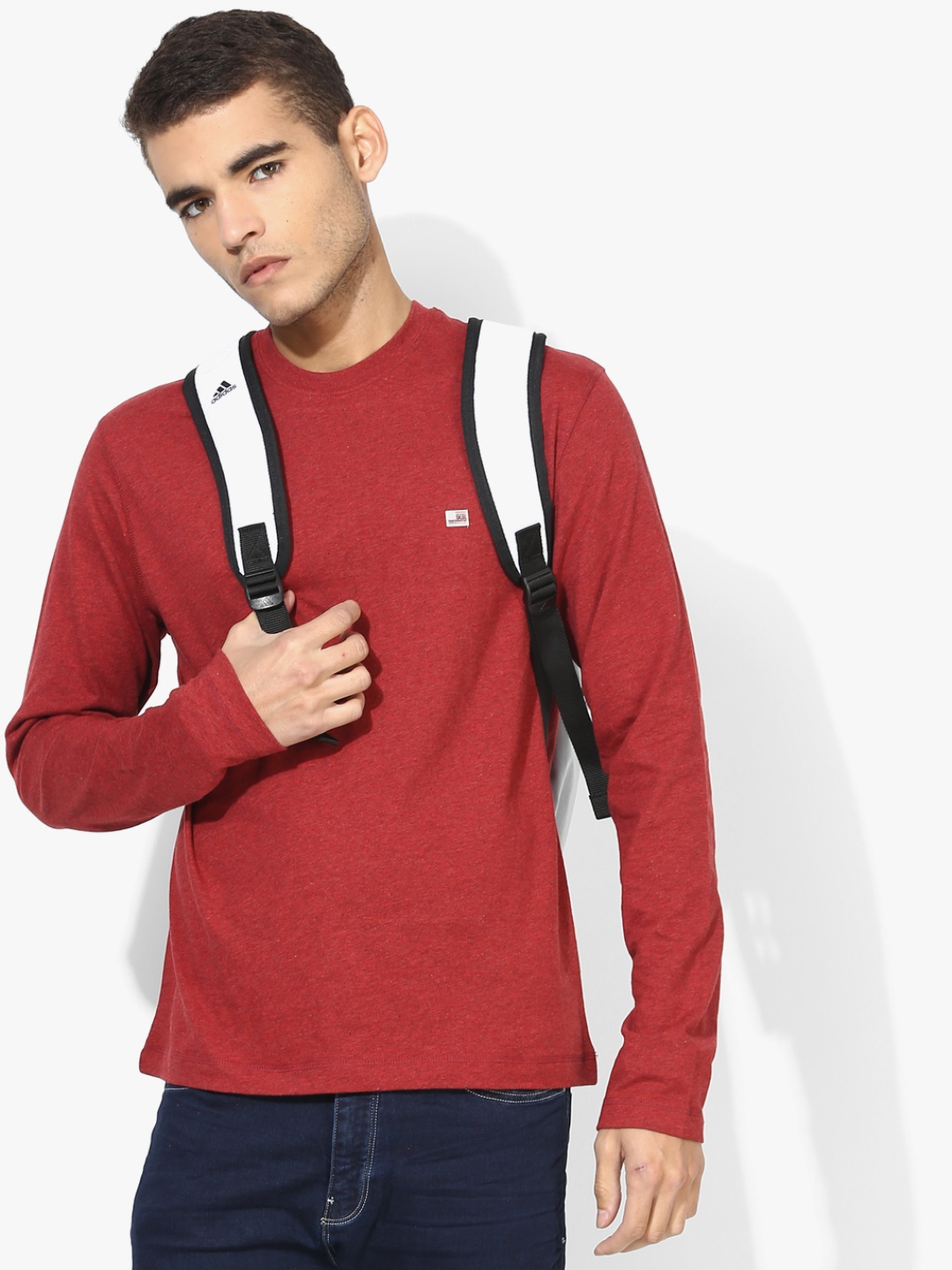 

Maroon Solid Regular Fit Round Neck T-Shirt