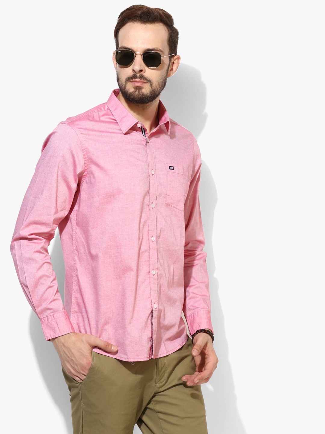 

Red Solid Slim Fit Casual Shirt, Pink