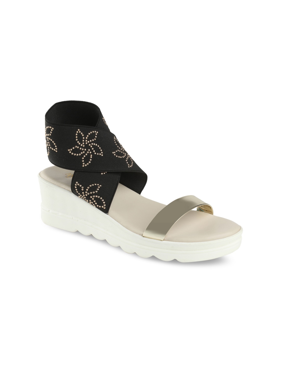 

Monrow Women Black Solid Sandals