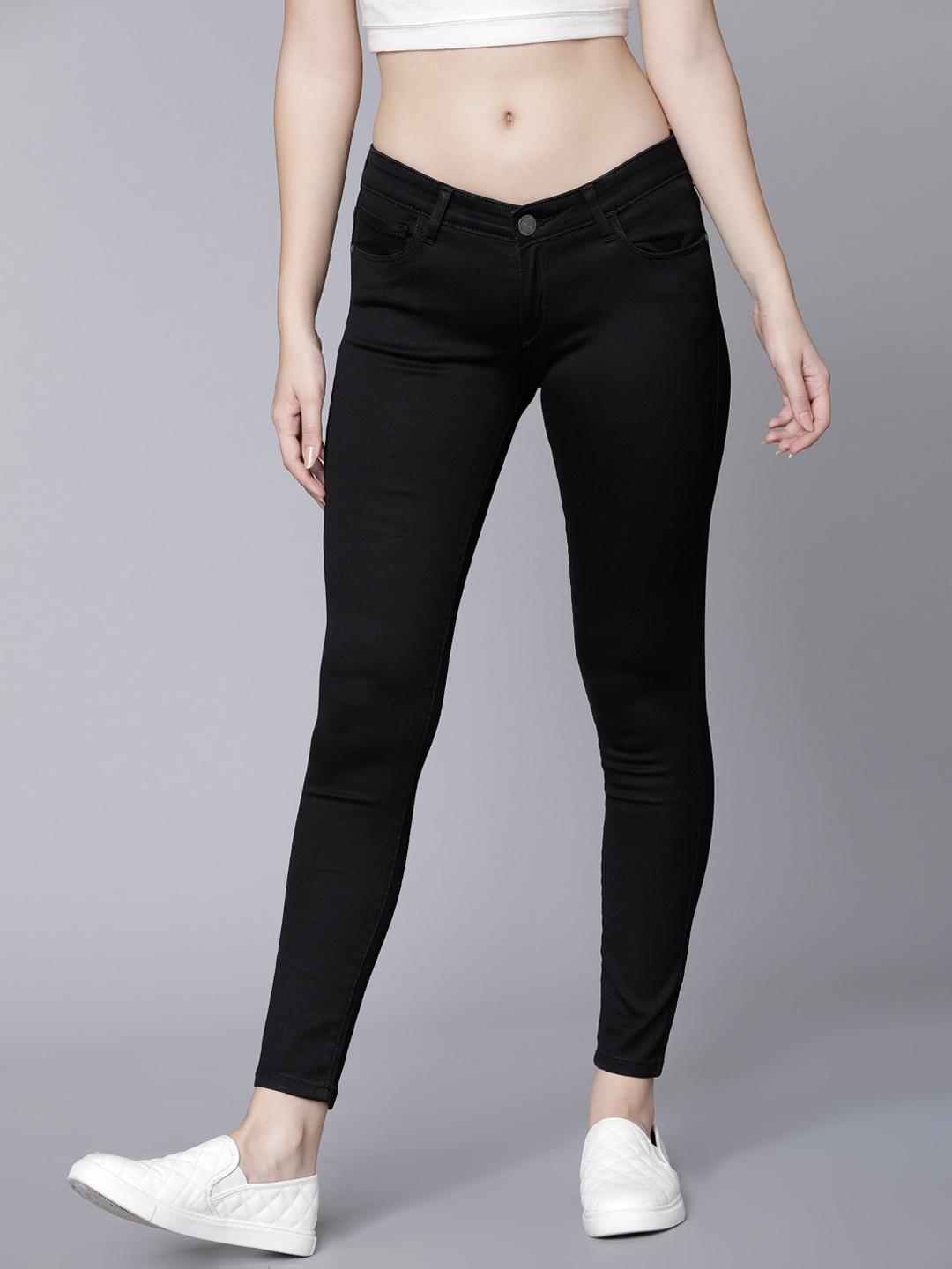 

Basics By Tokyo Talkies Women Black Super Skinny Fit Mid-Rise Clean Look Jeans
