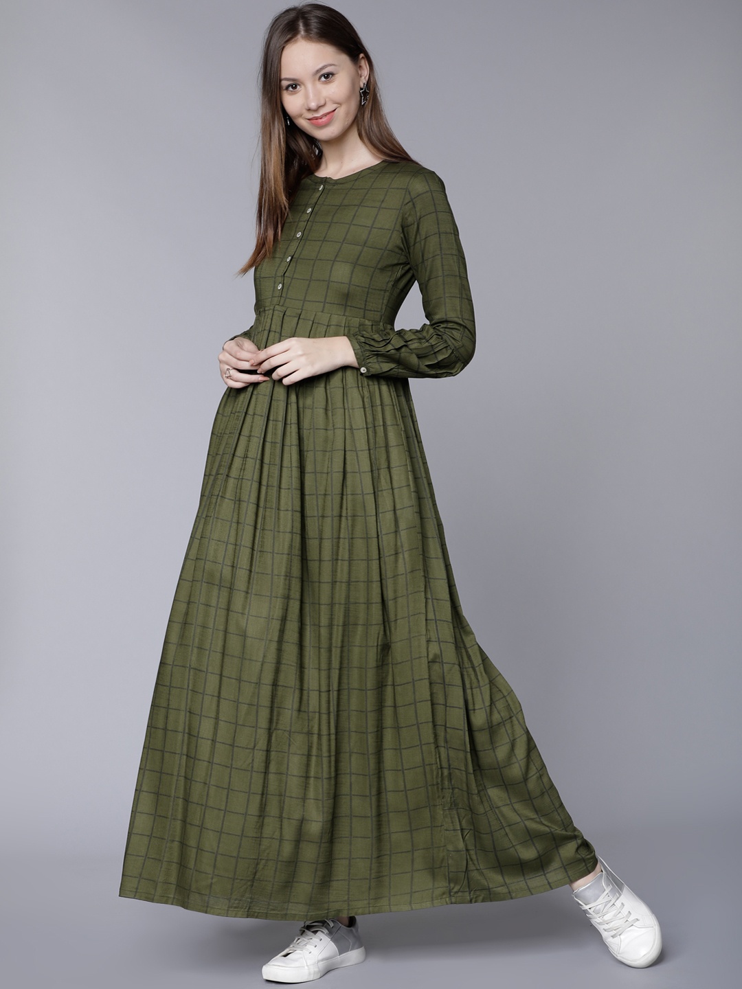 

Vishudh Women Olive Green Solid Maxi Dress