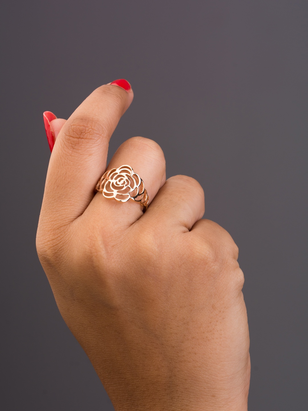 

TALISMAN Rose Gold-Plated Handcrafted Flower-Shaped Ring
