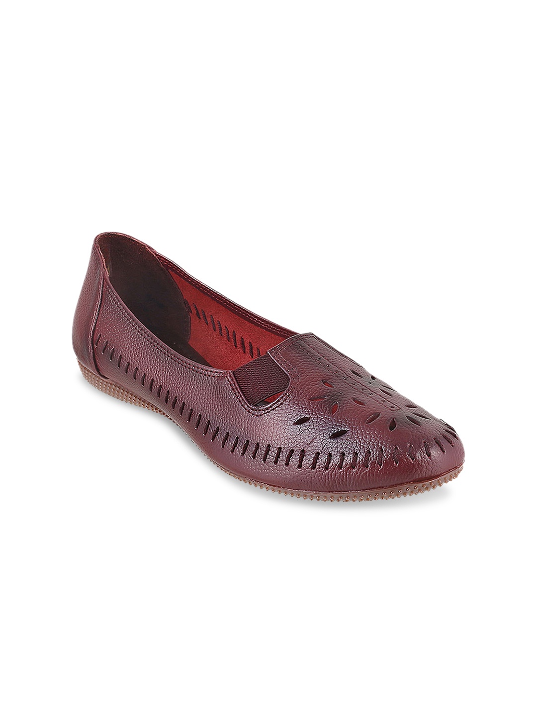 

Metro Women Maroon Woven Design Leather Ballerinas