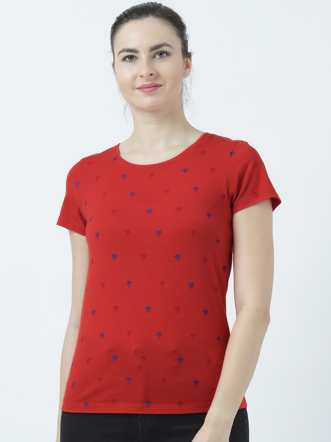 Huetrap Women Red Printed Round Neck T-shirt