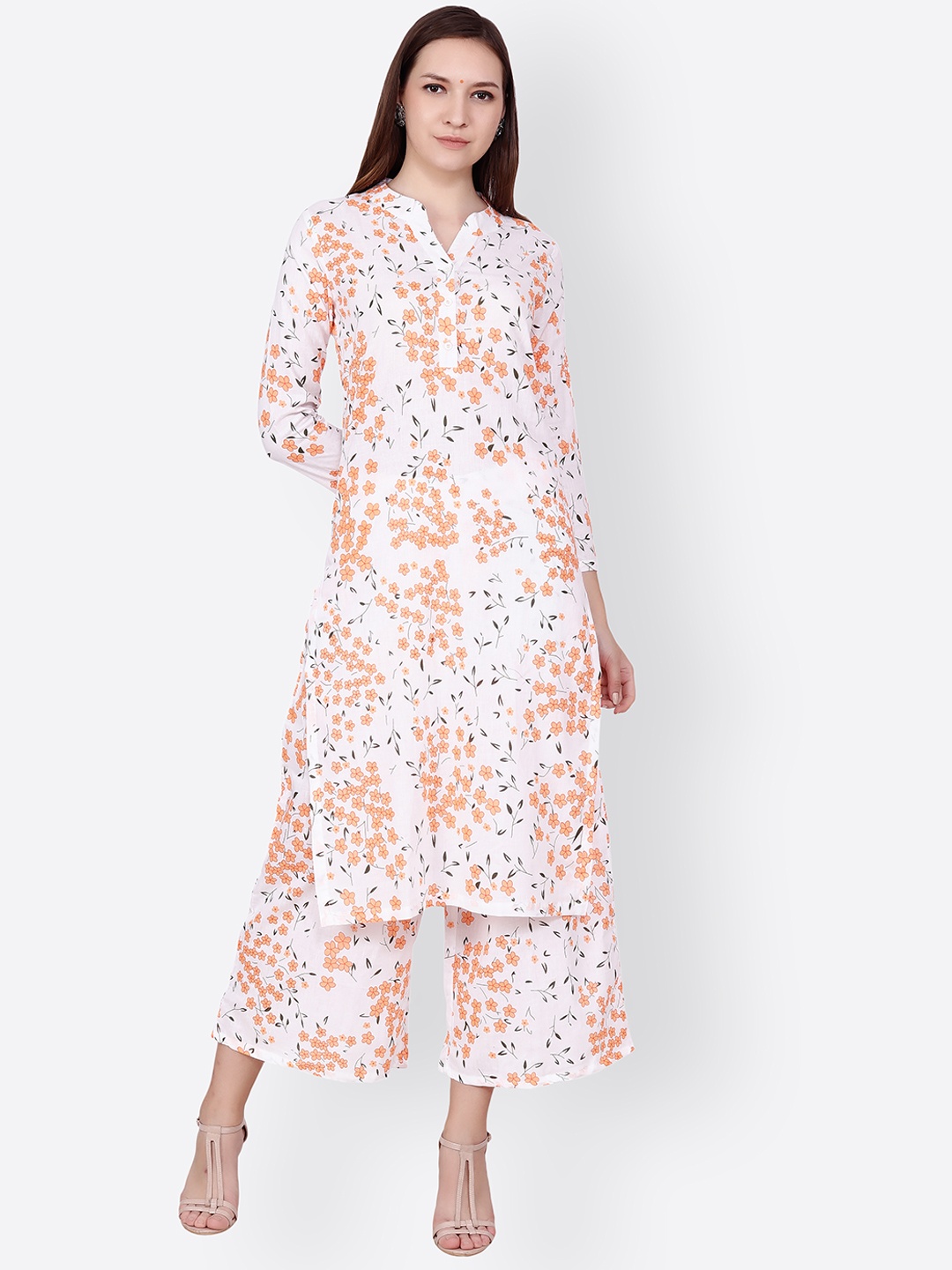 

SCORPIUS Women Off-White Floral Print Straight Kurta