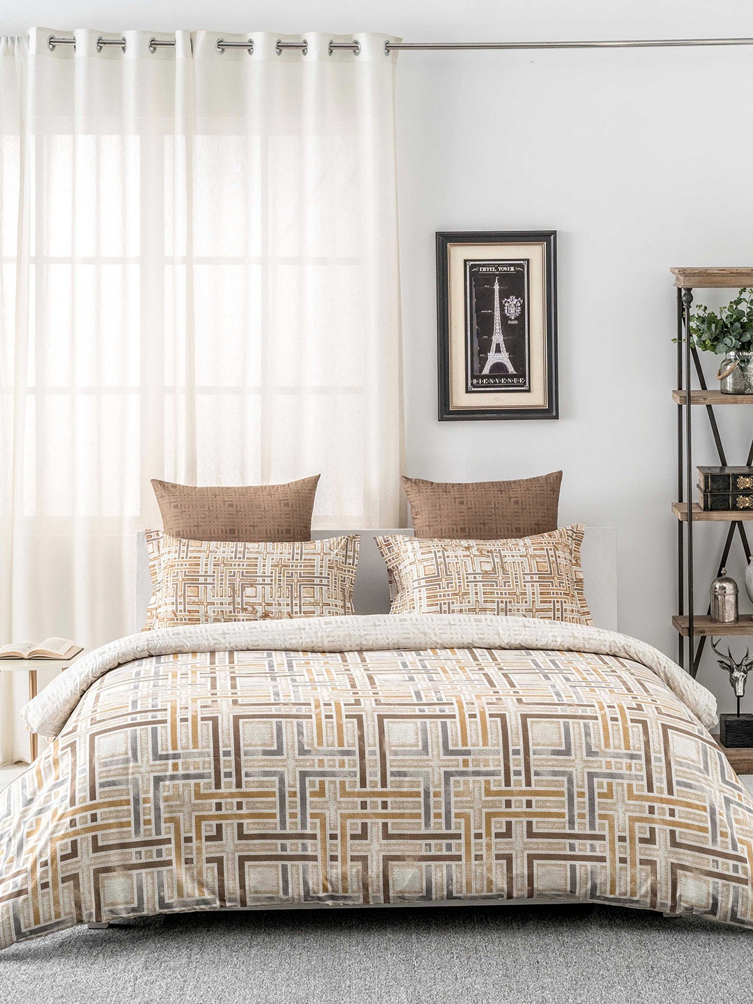 

DDecor Brown Geometric Flat 130 TC Cotton 1 Single Bedsheet with 1 Pillow Covers
