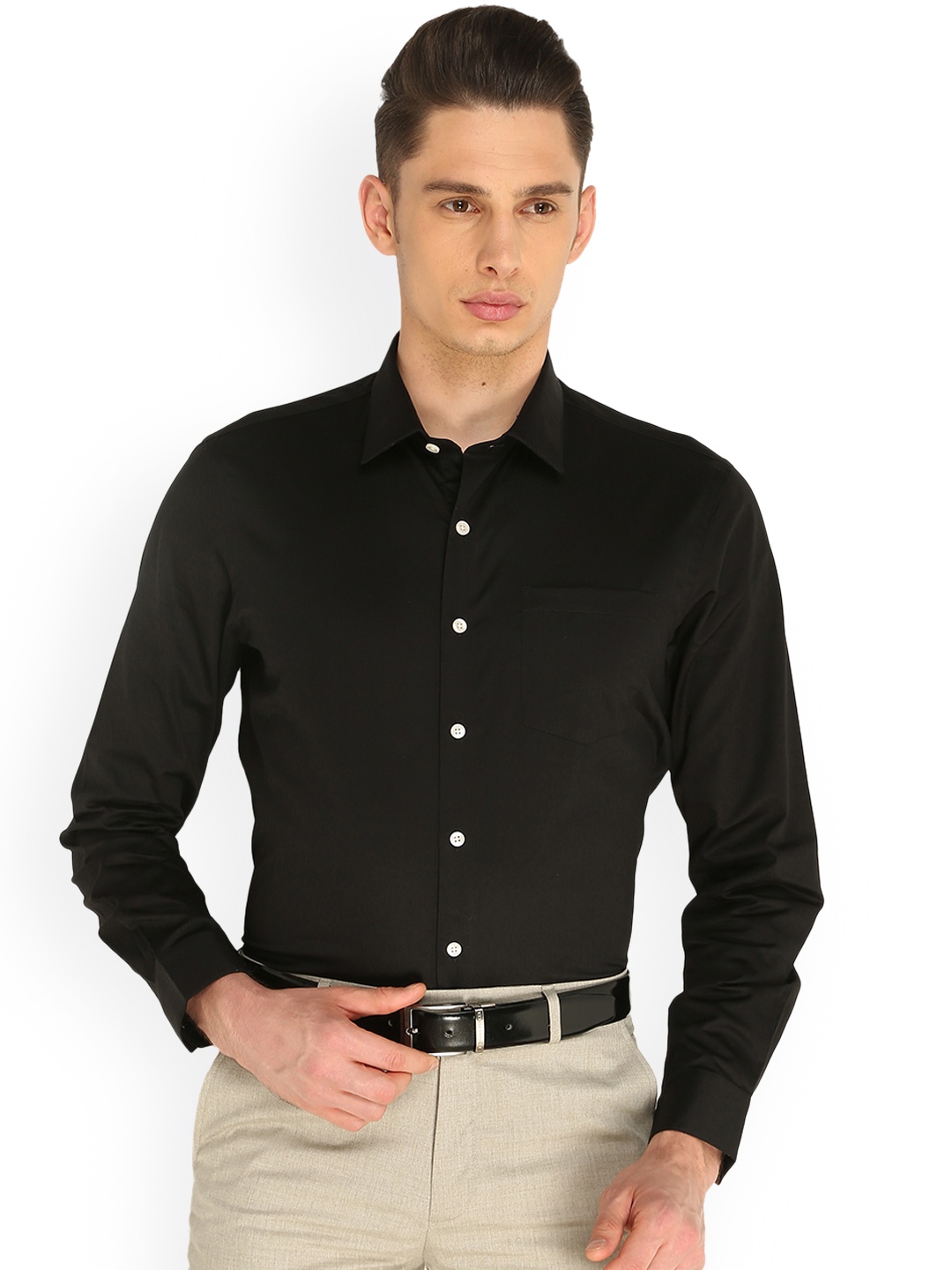 

Arrow Men Black Regular Fit Solid Formal Shirt