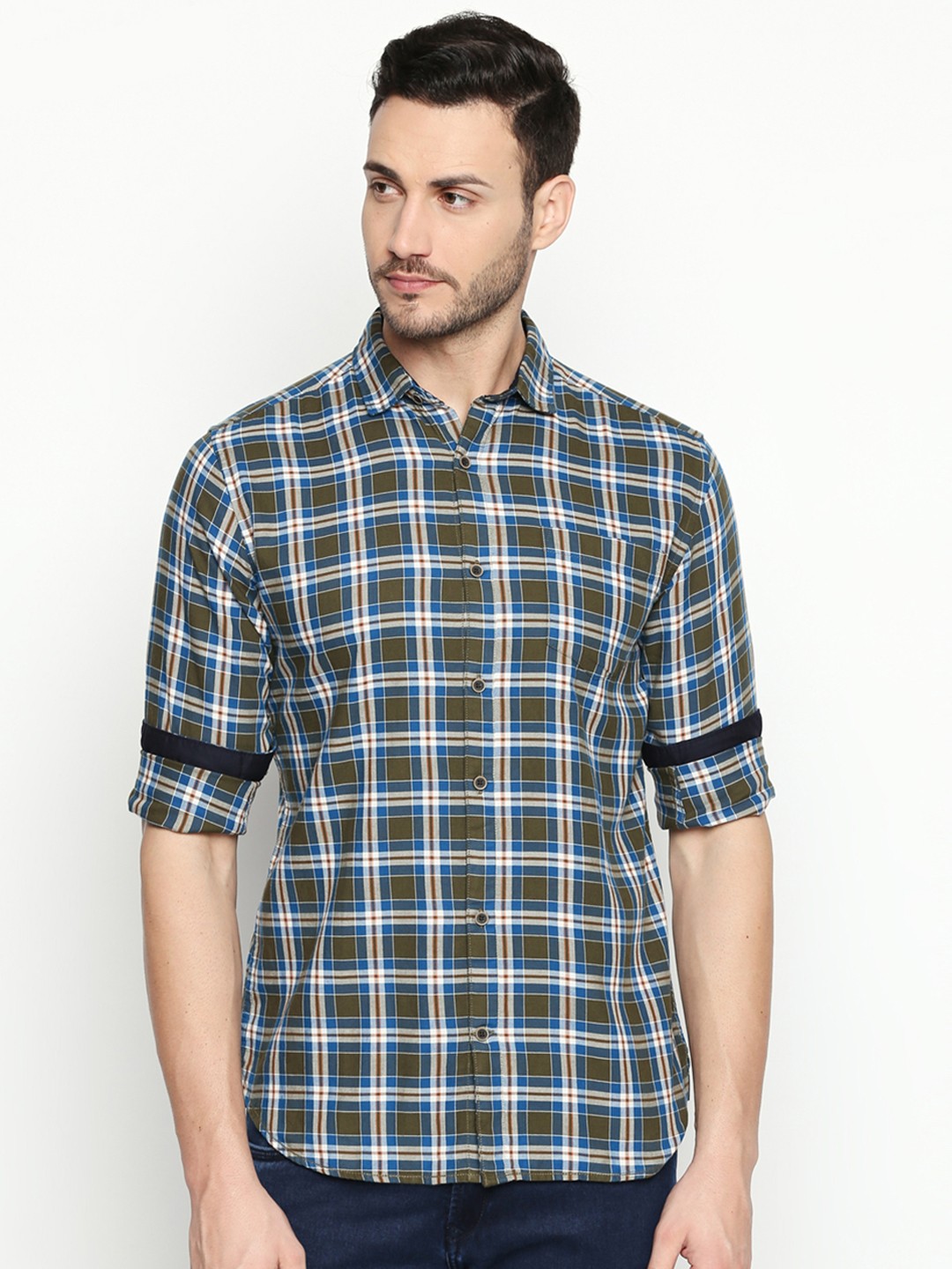 

Spiritus by pantaloons Men Olive Green Regular Fit Checked Casual Shirt