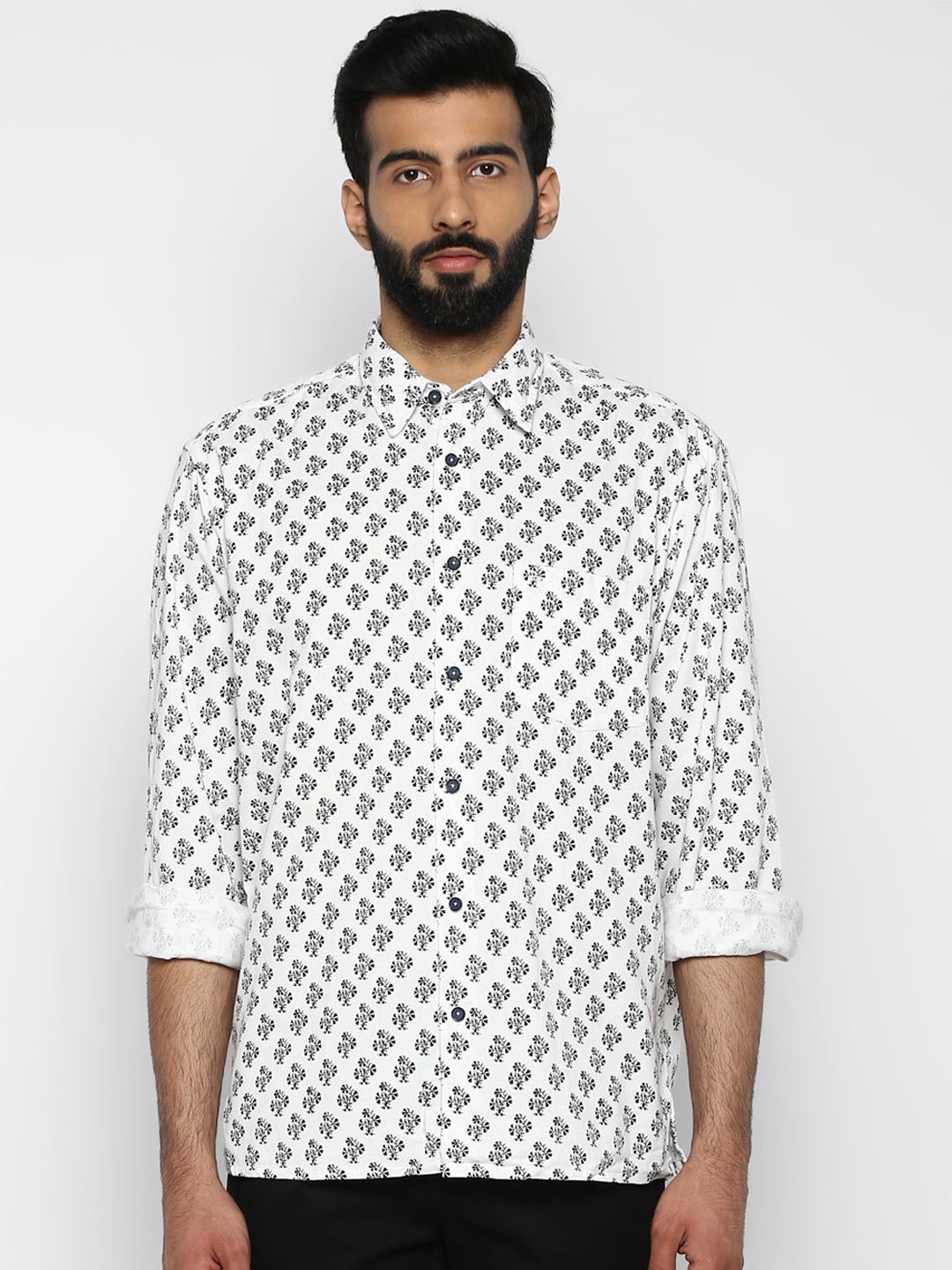 

ColorPlus Men Navy Blue & White Regular Fit Printed Casual Shirt