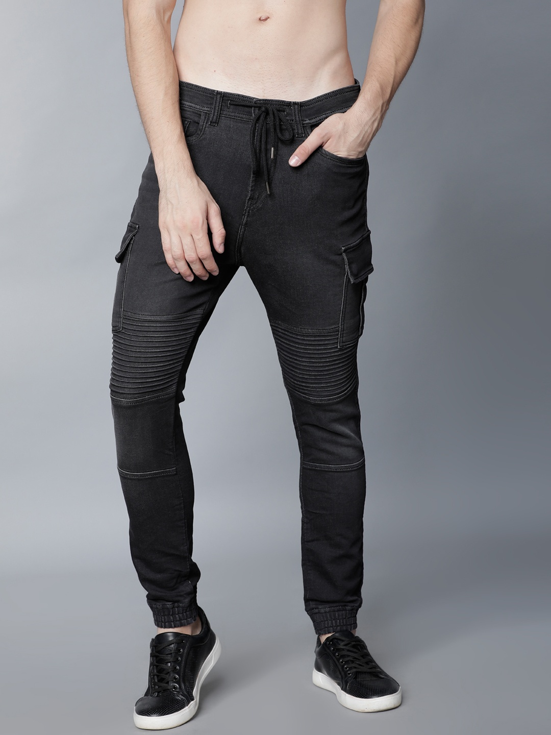 

LOCOMOTIVE Men Black Jogger Mid-Rise Clean Look Stretchable Jeans