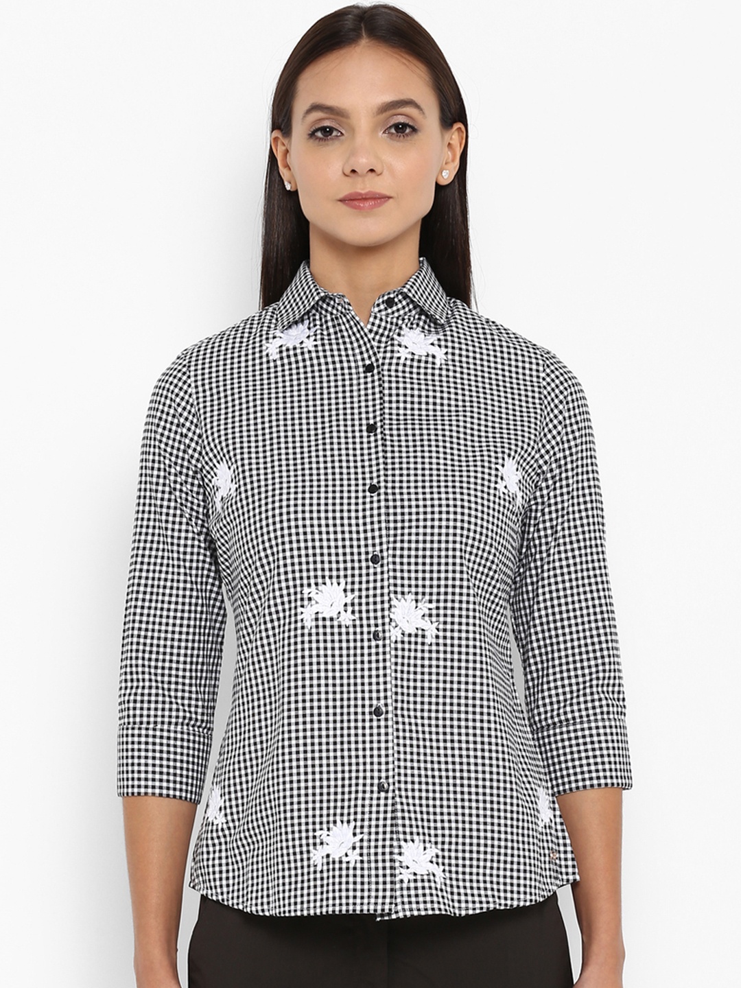 

Park Avenue Women Black & White Regular Fit Checked Casual Shirt