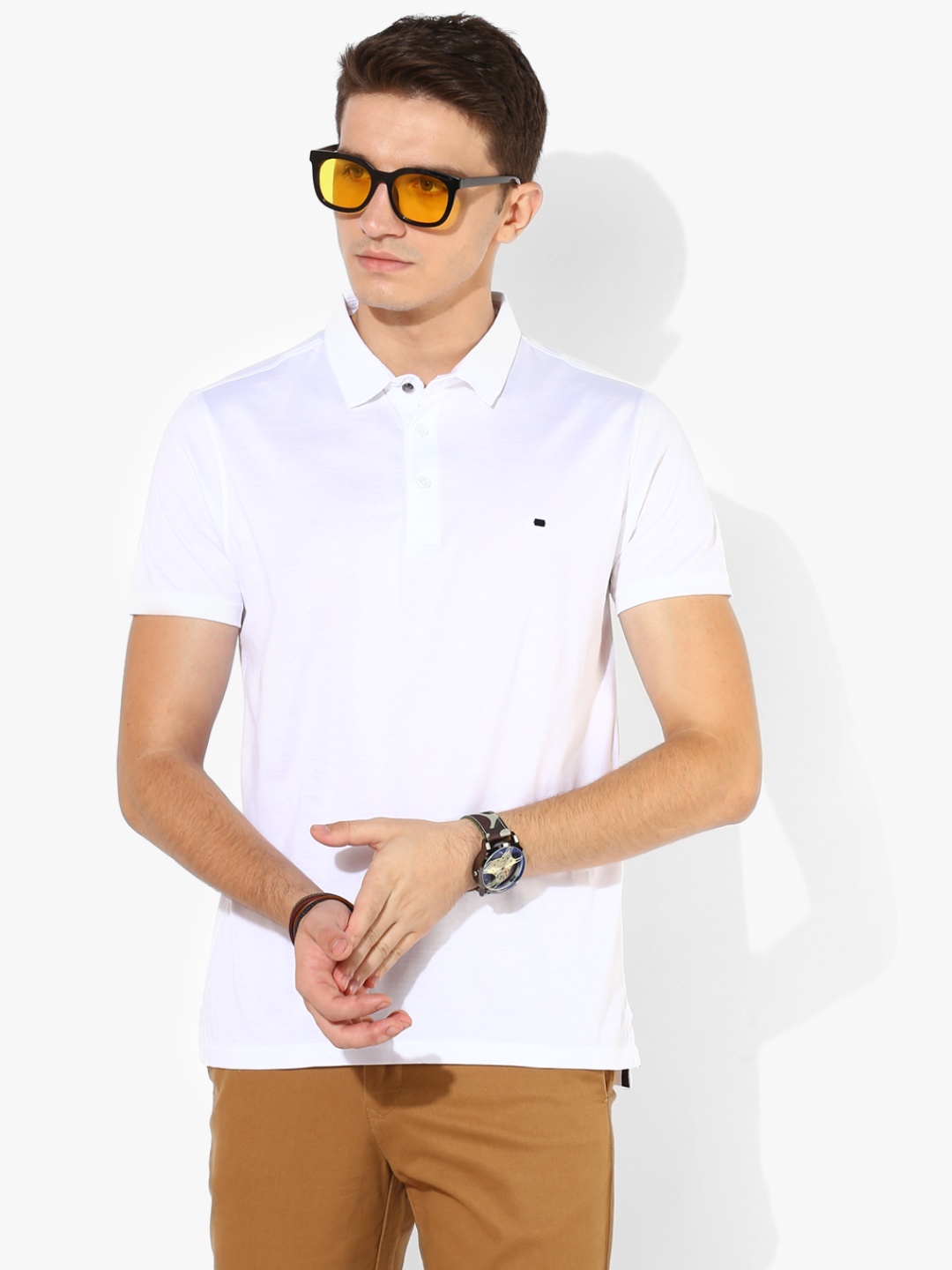 

White Solid Slim Fit Polo T-Shirt