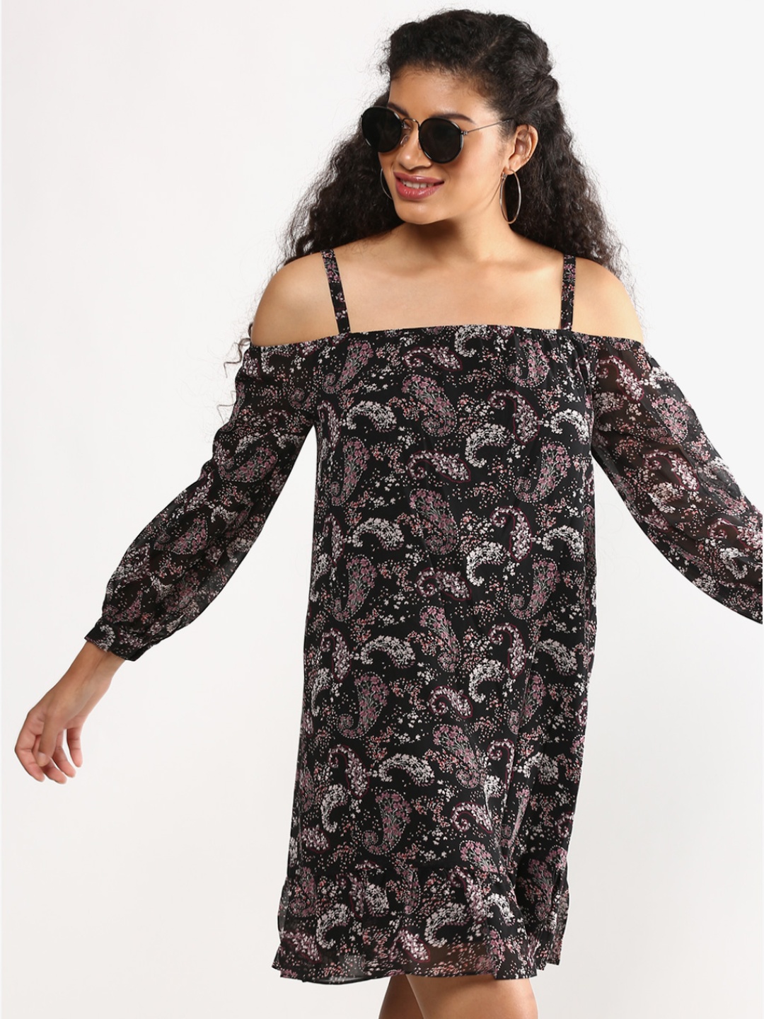 

BCBGeneration Women Black & Pink Paisley Print A-Line Dress