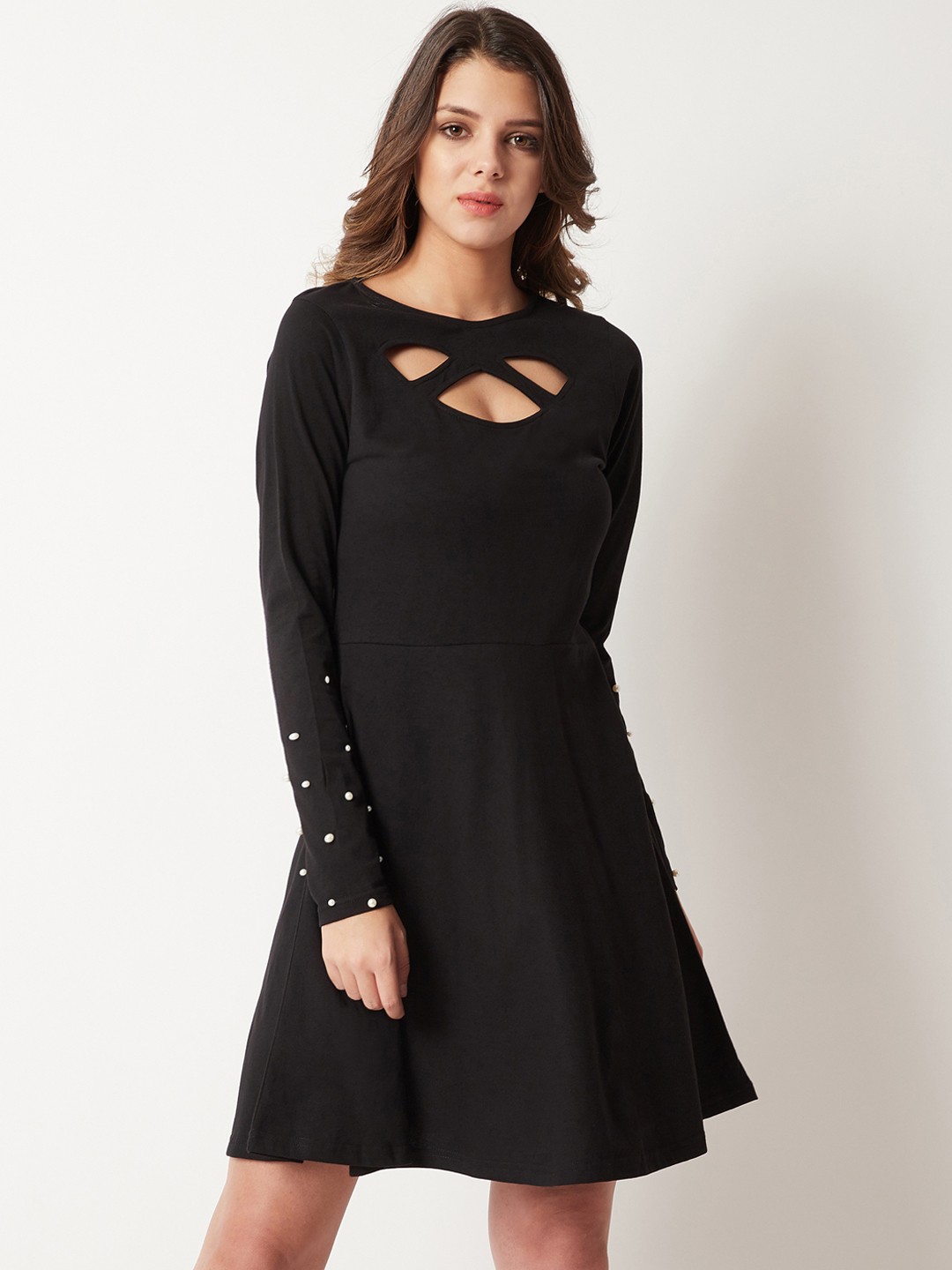 

Miss Chase Women Black Solid T-shirt Dress
