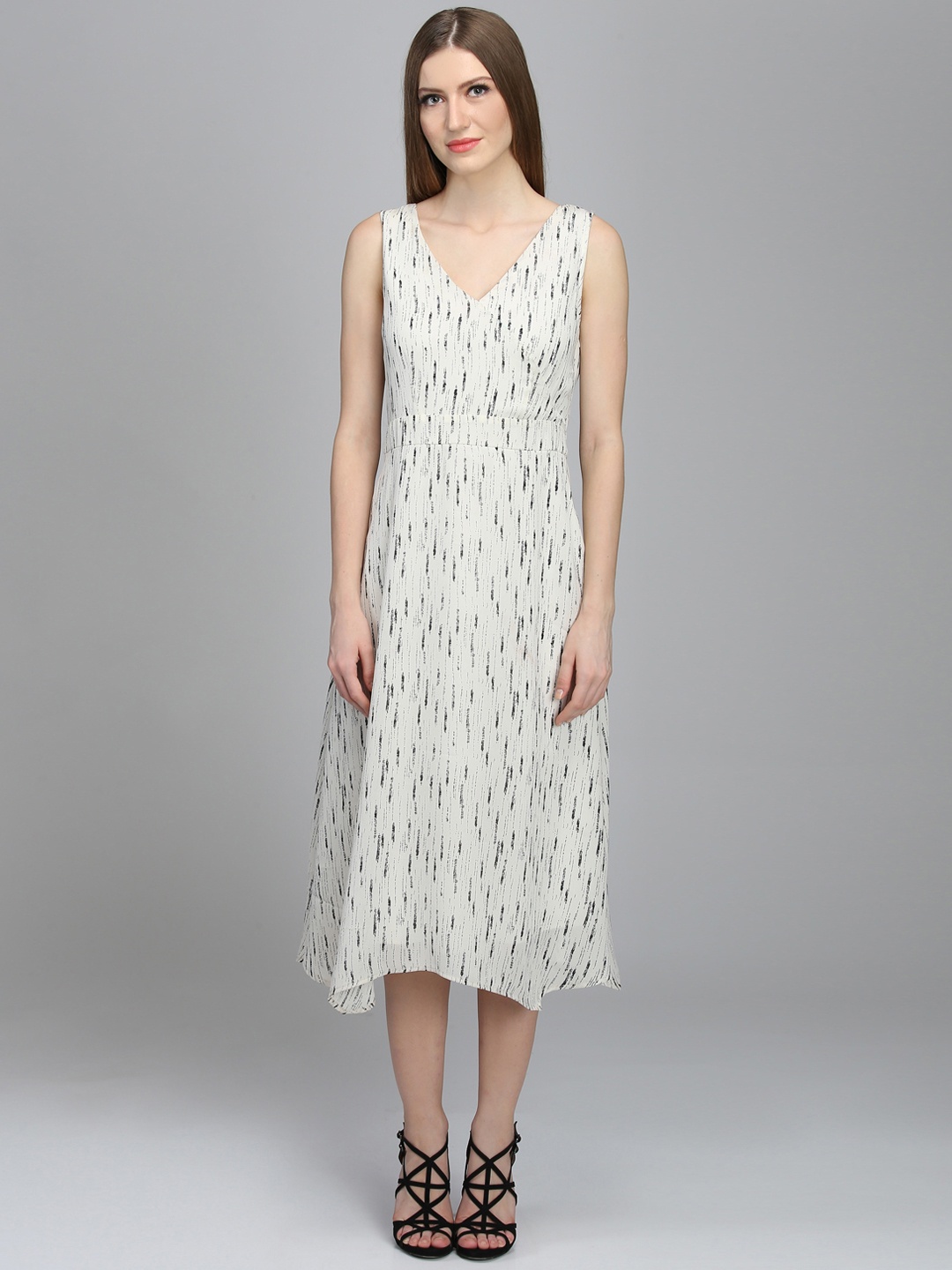 

DODO & MOA Women Off-White Printed Fit and Flare Dress
