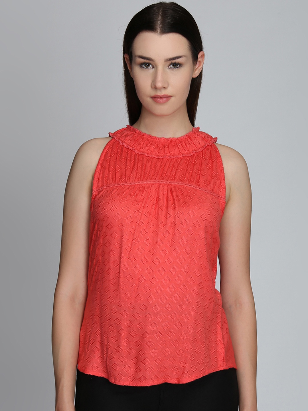 

DODO & MOA Women Coral Self Design Top