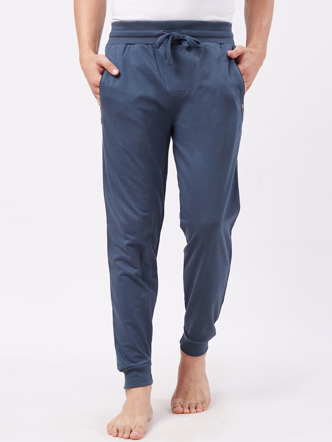 

Fruit of the Loom Men Grey Solid Lounge Pant MKP04-A1S4