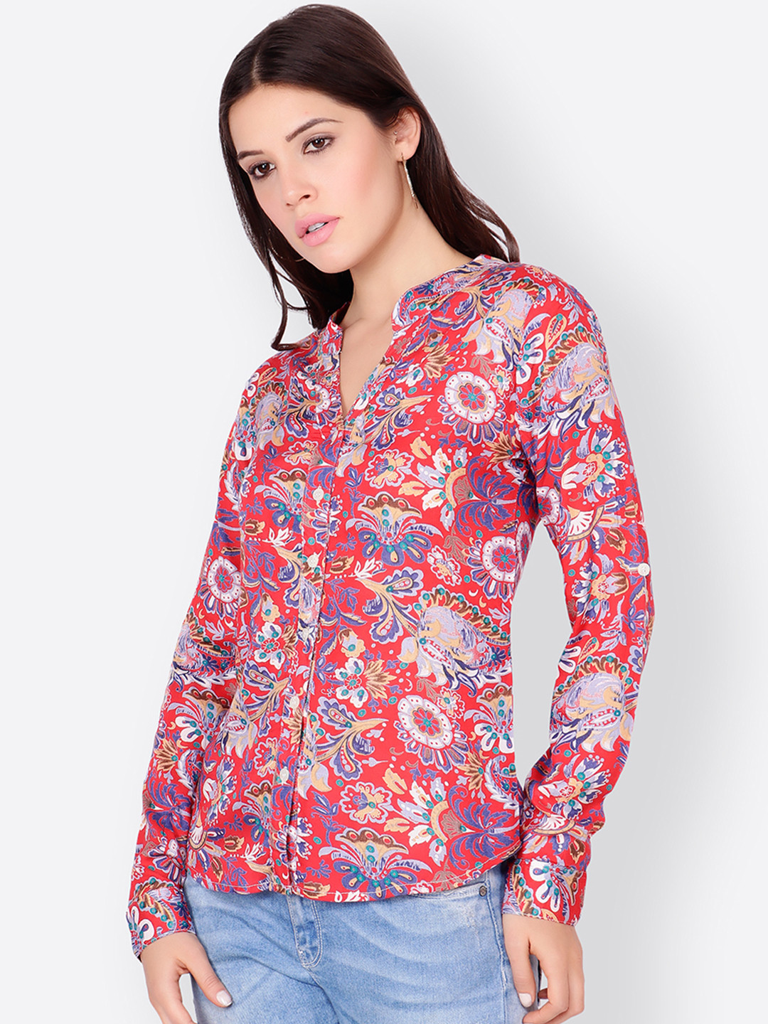 

SCORPIUS Women Red Regular Fit Printed Casual Shirt