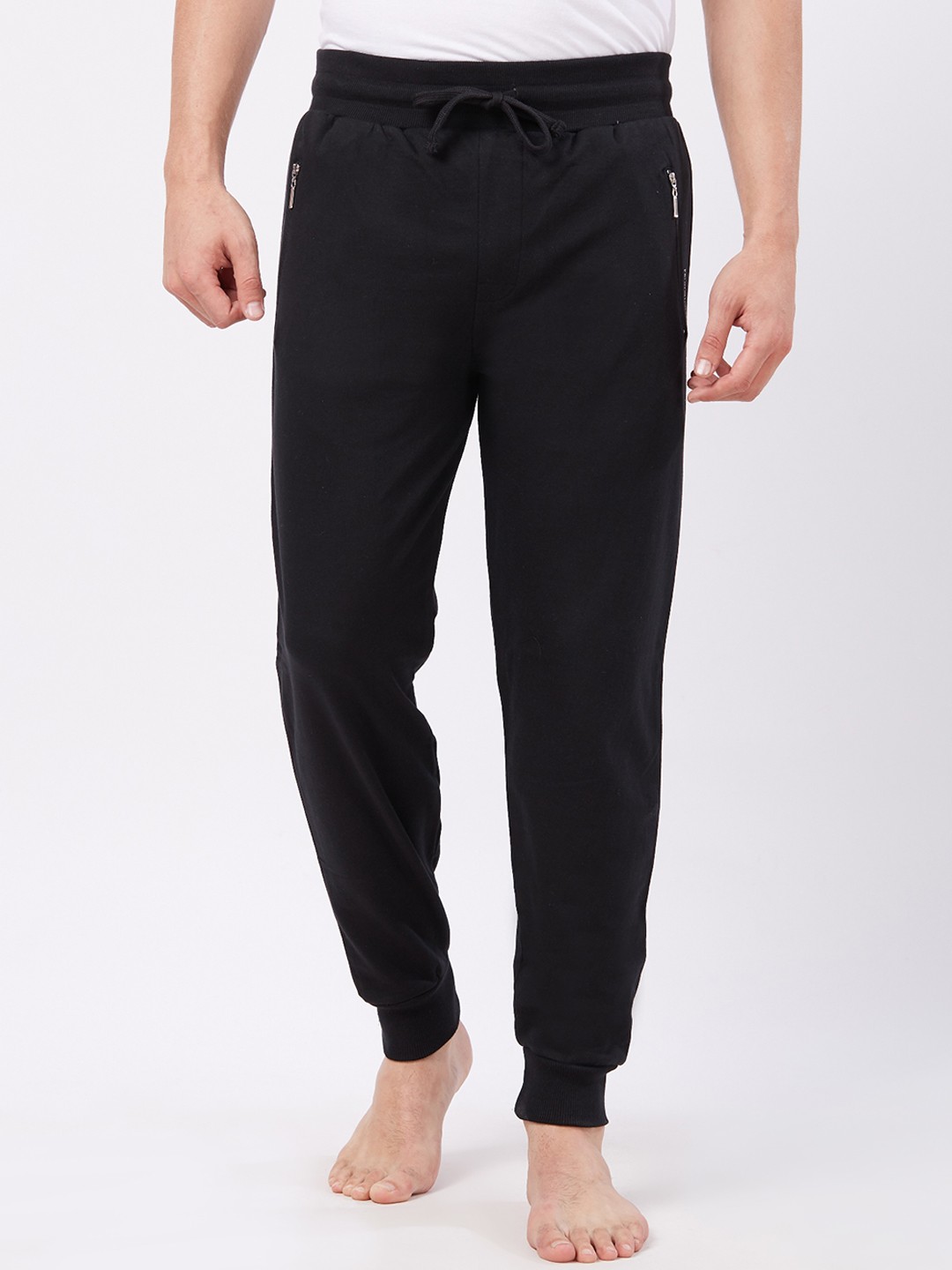 

Fruit of the Loom Men Black Solid Lounge Pant MKP04-A1S2