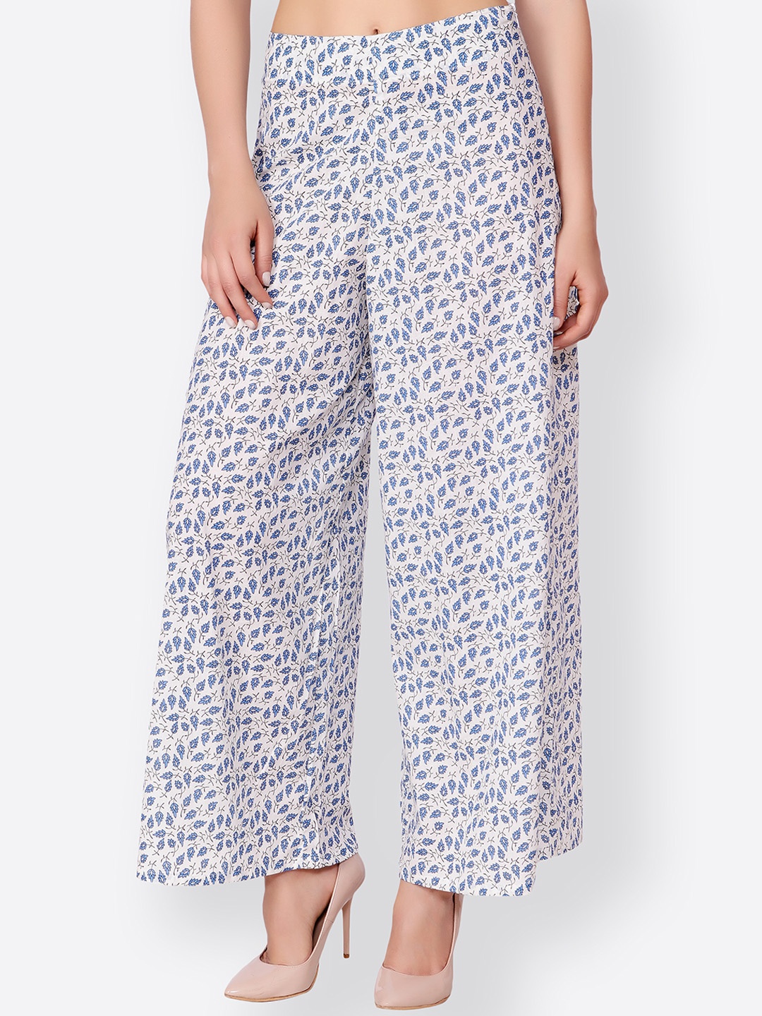 

SCORPIUS Women Off-White & Blue Printed Wide Leg Palazzos