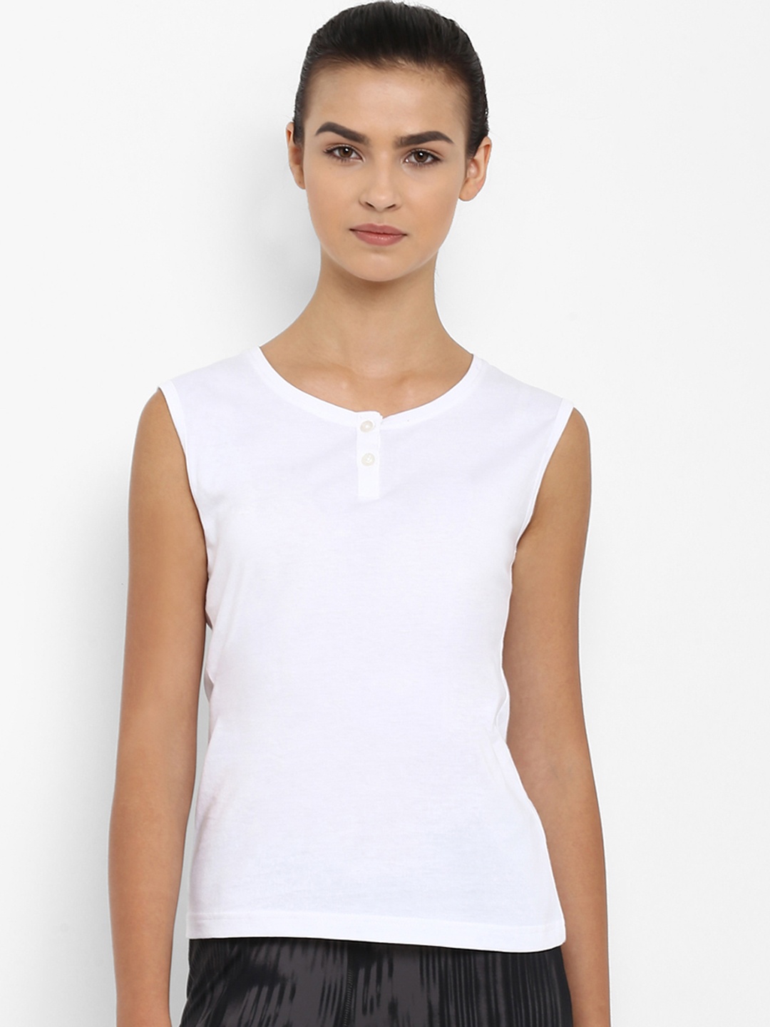 

appulse Women White Solid Henley Neck Sleeveless Slim Fit T-shirt