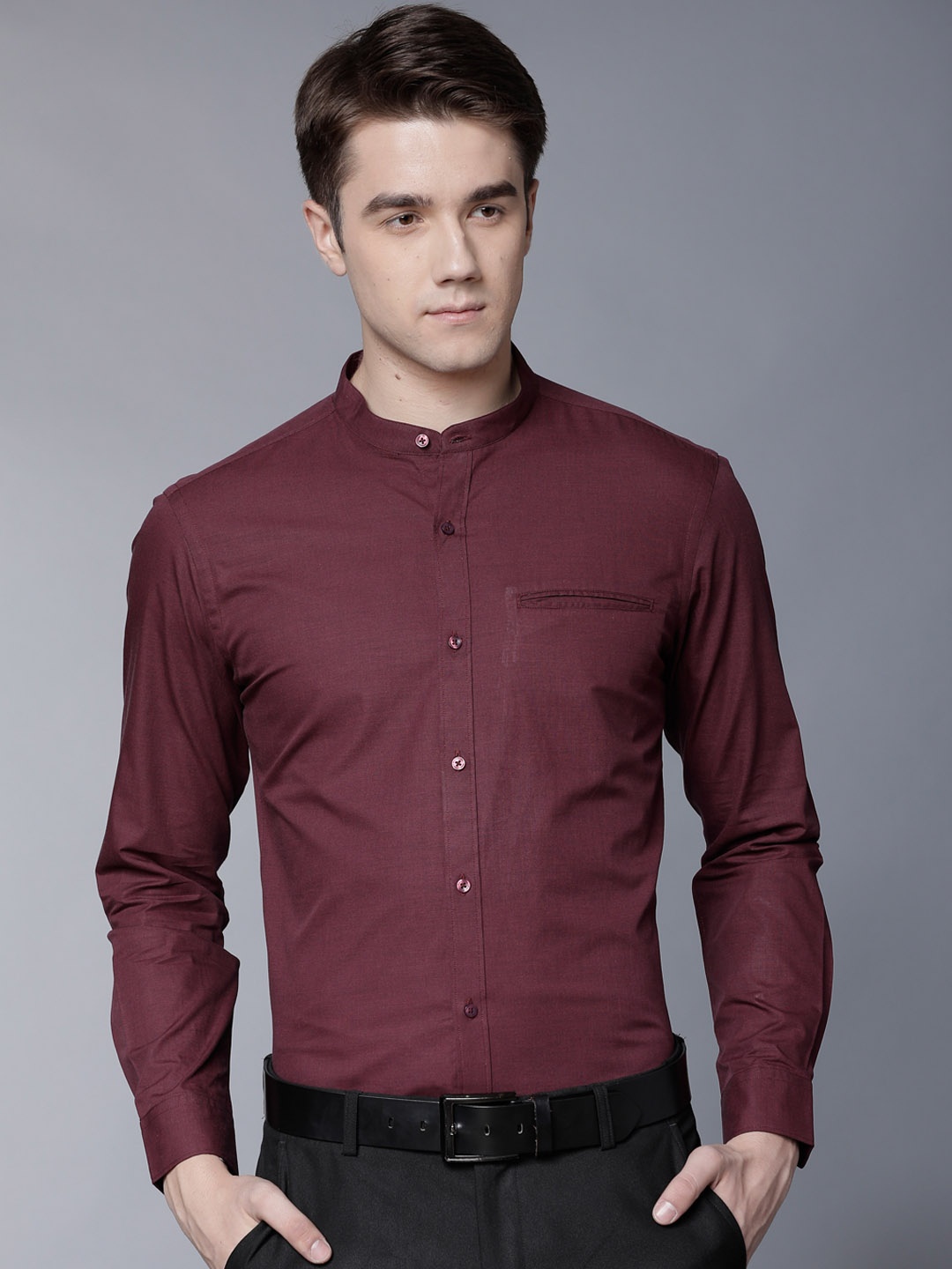 

Black coffee Men Maroon Slim Fit Solid Formal Shirt