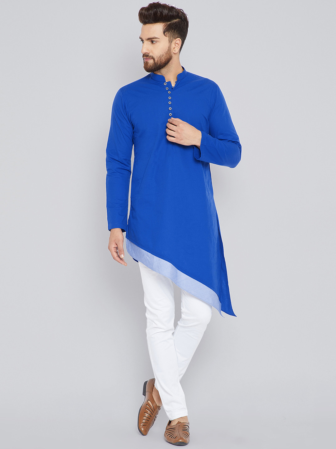 

See Designs Men Blue Solid Kurta with Trousers
